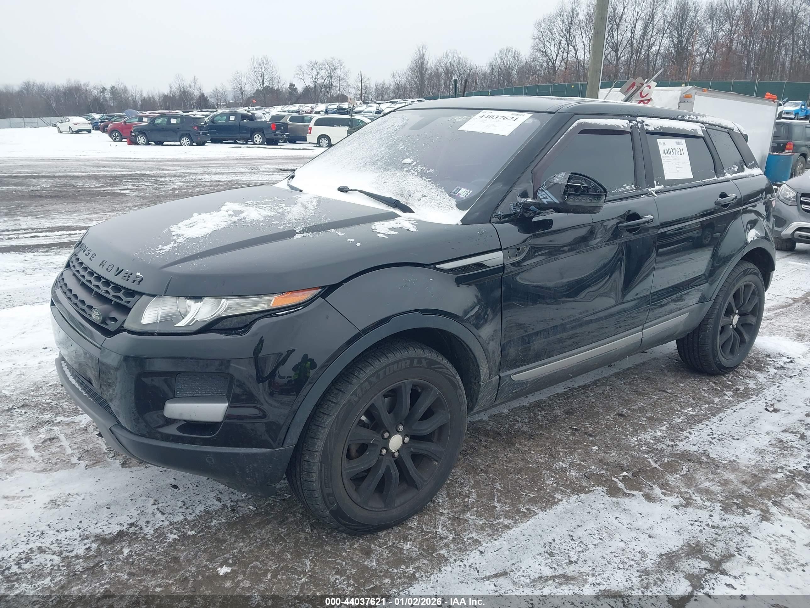 LAND ROVER image 2