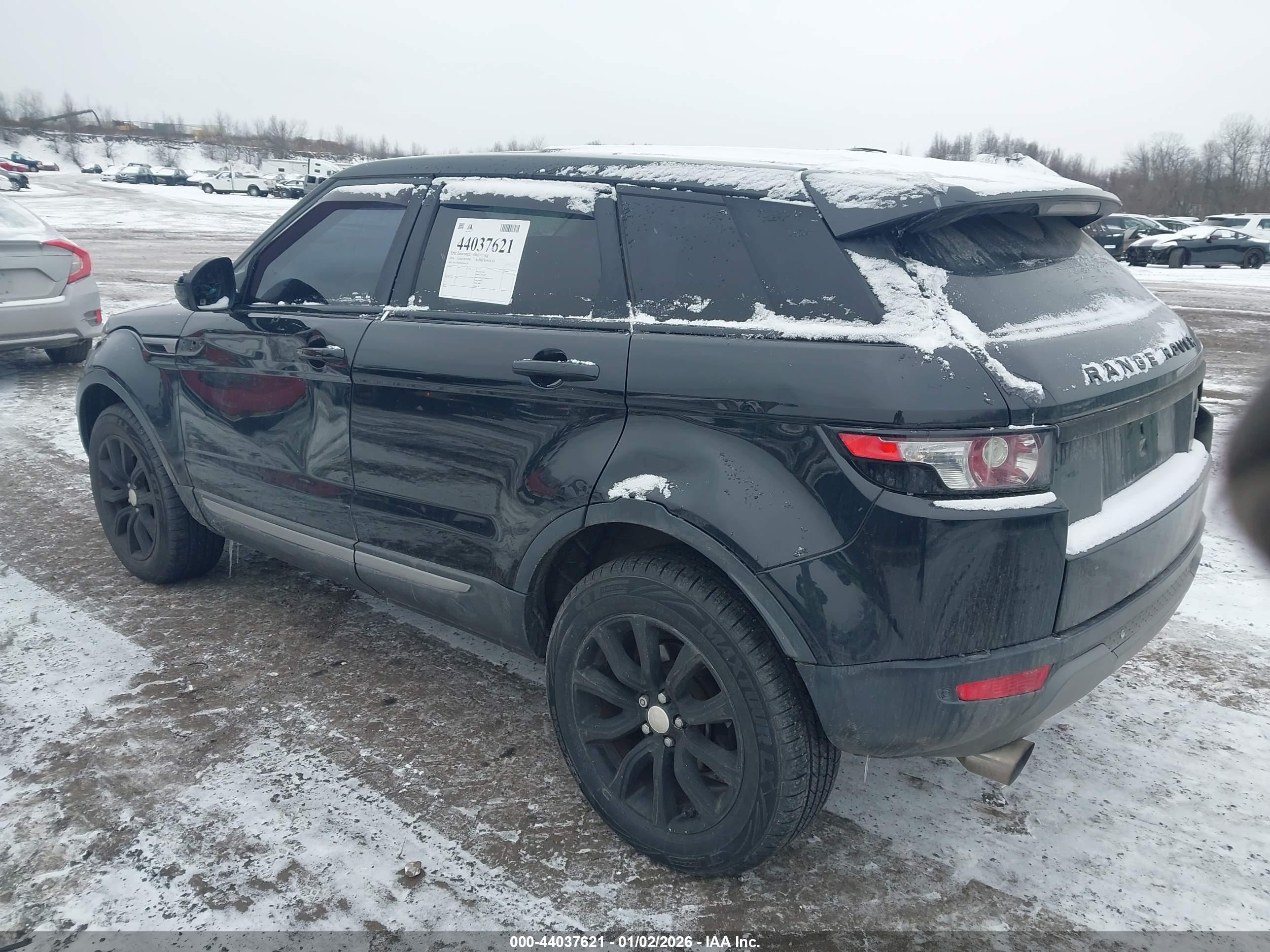 LAND ROVER image 3