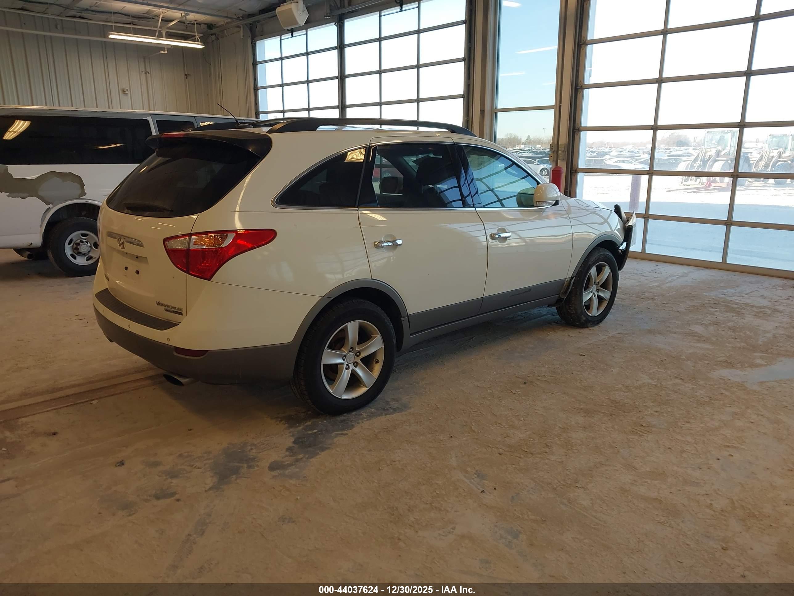 HYUNDAI VERACRUZ image 4