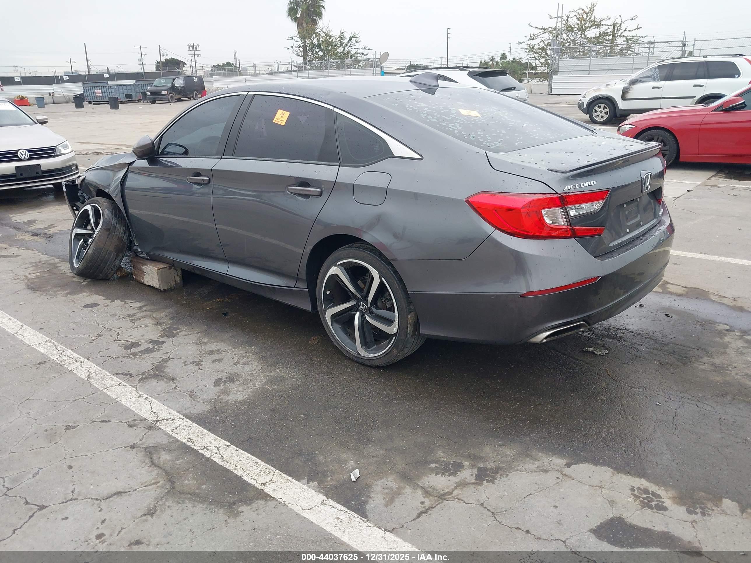 HONDA ACCORD image 3