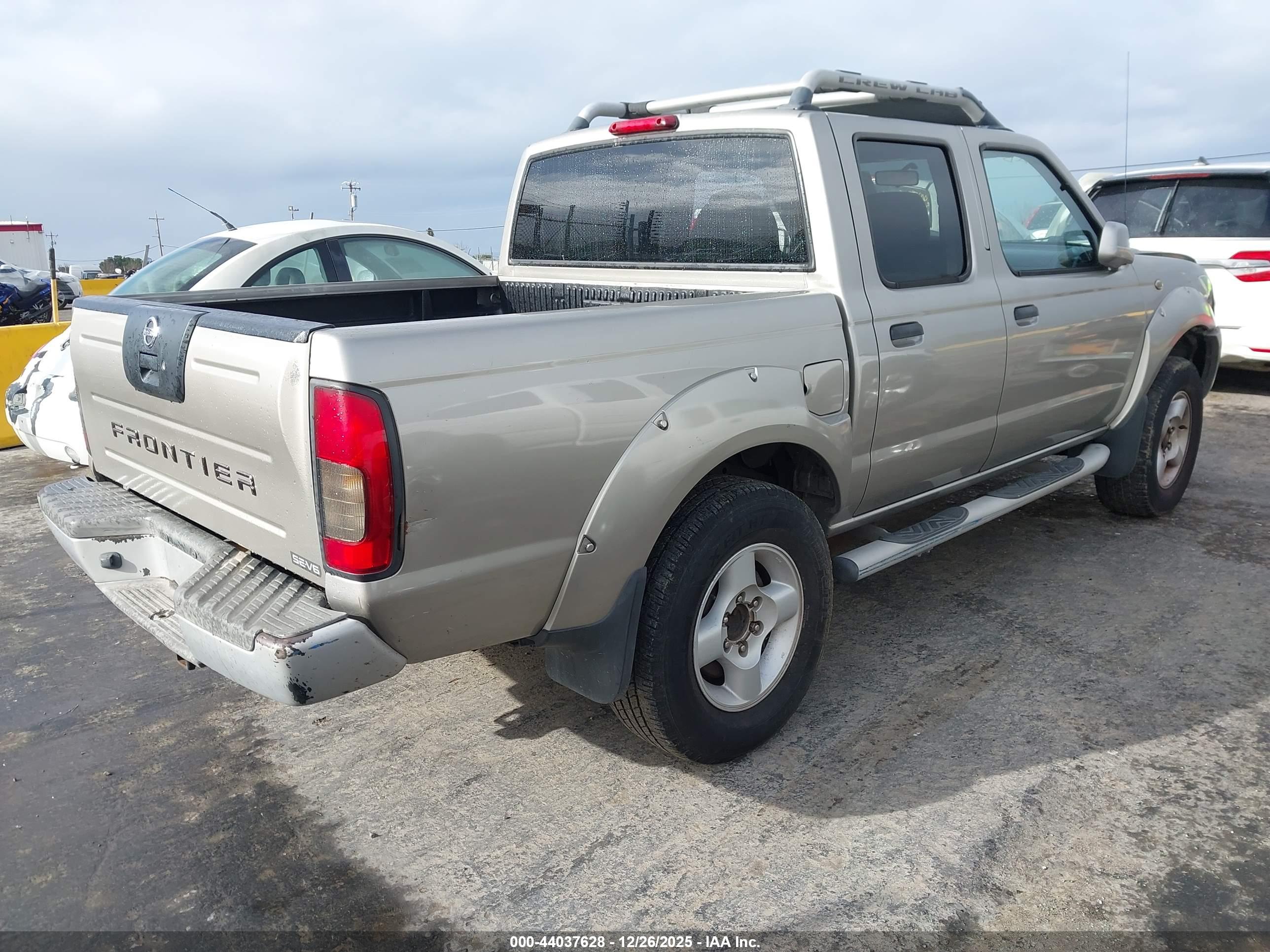 NISSAN FRONTIER image 4