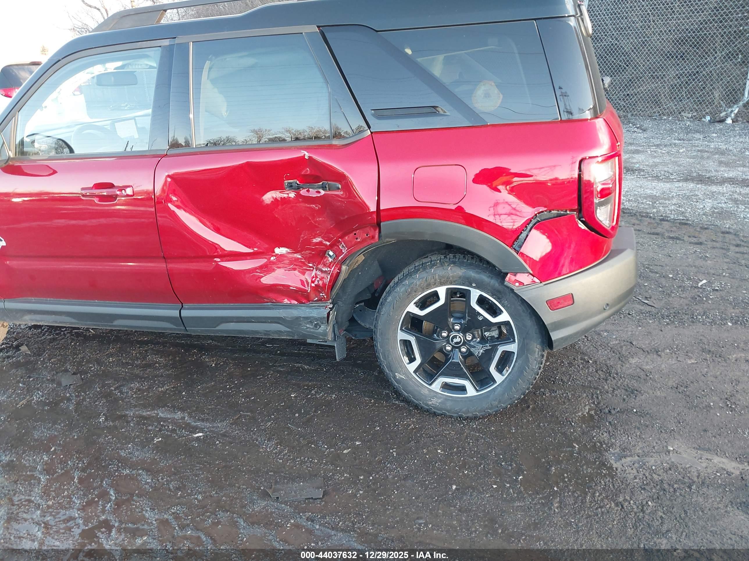 FORD BRONCO image 6