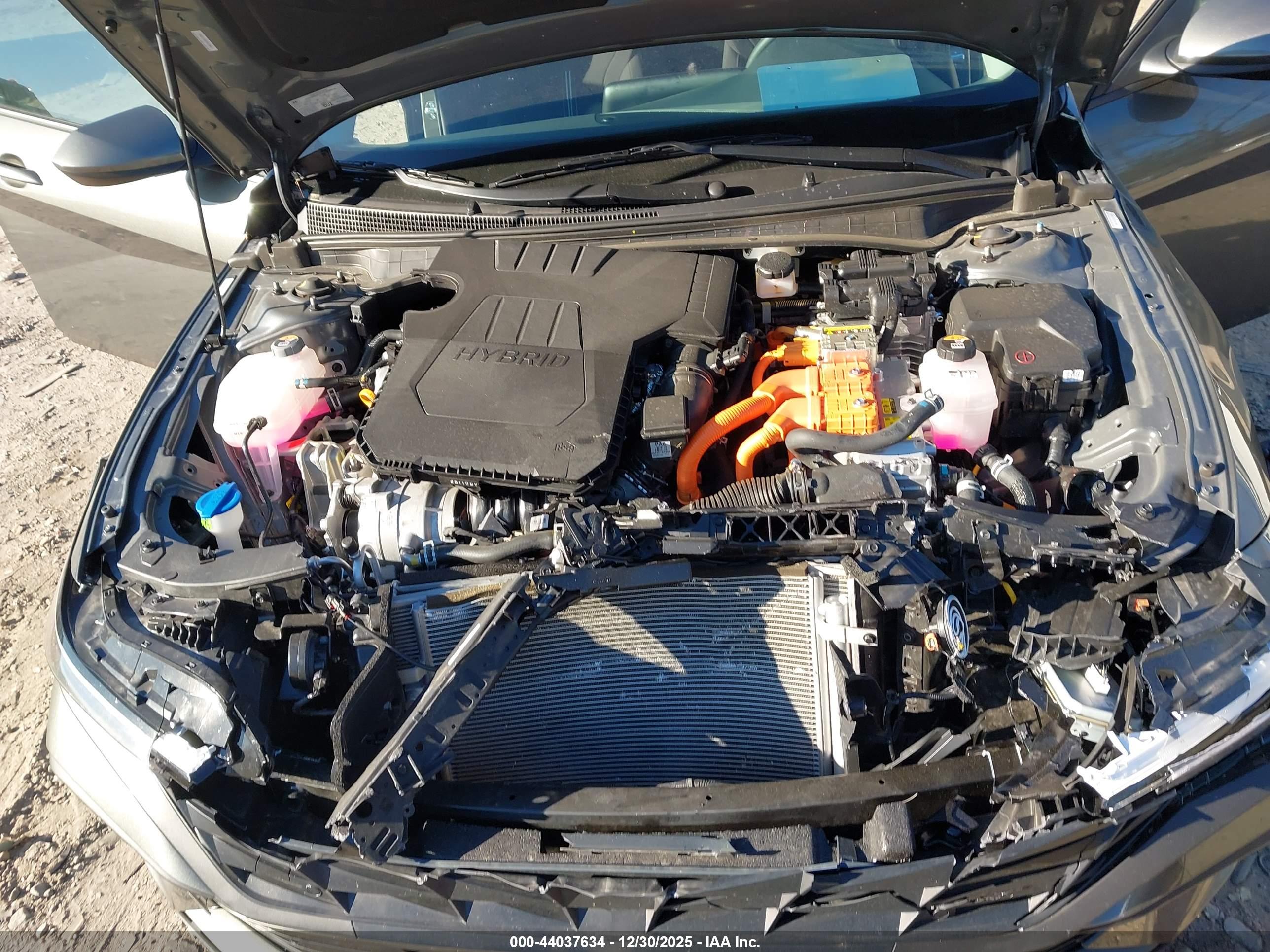 HYUNDAI ELANTRA image 10
