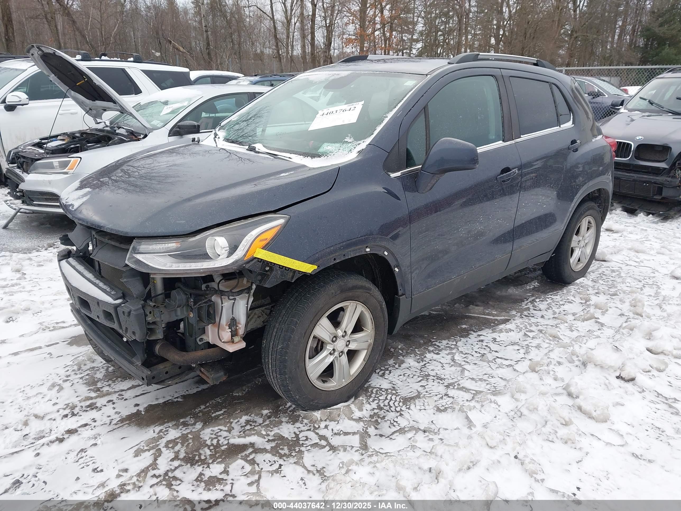 CHEVROLET TRAX image 2
