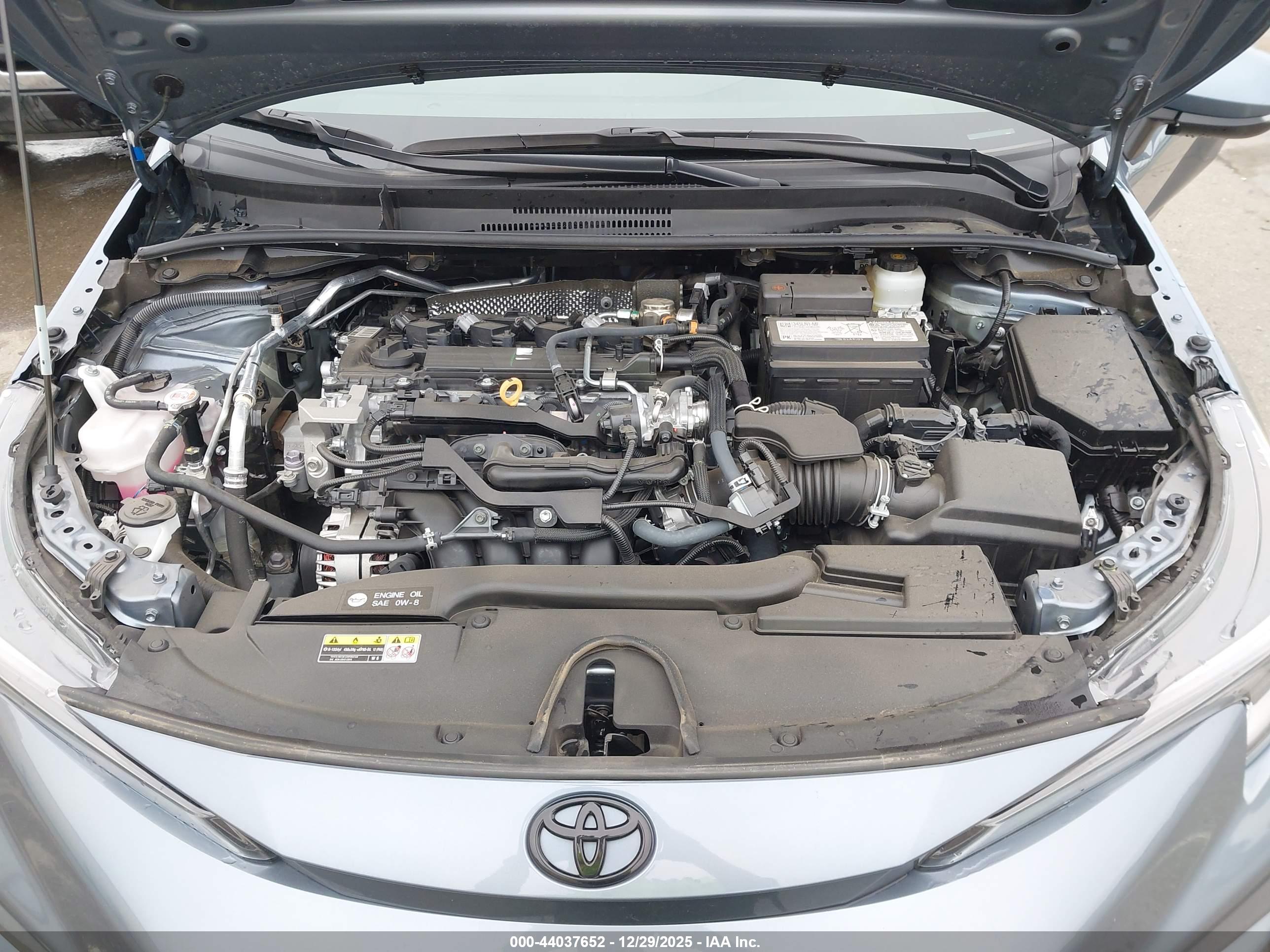 TOYOTA COROLLA image 10