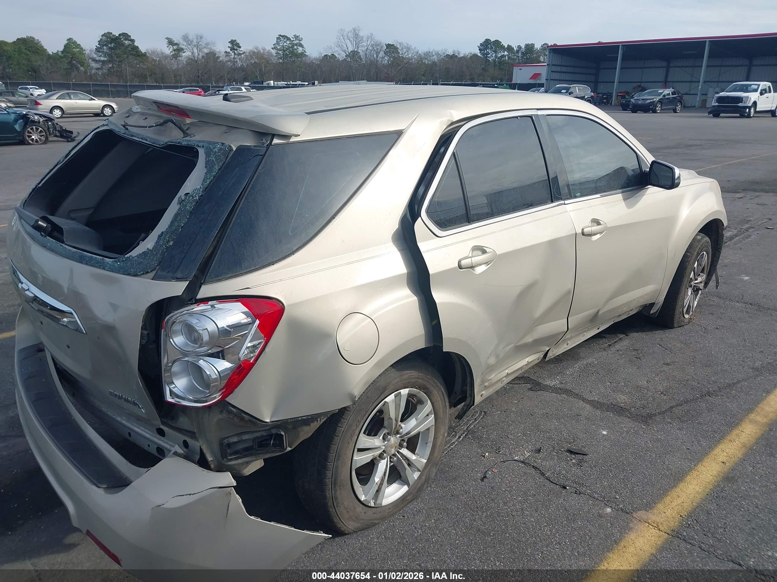CHEVROLET EQUINOX image 4