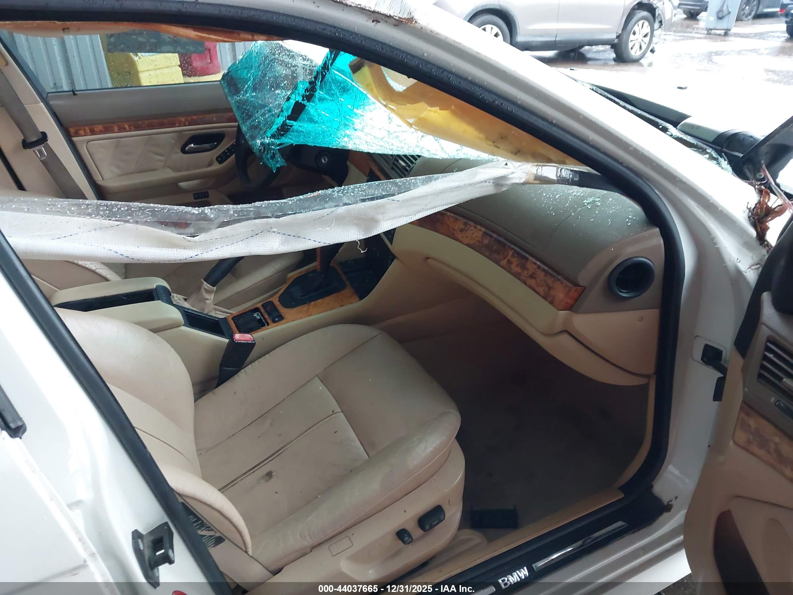 BMW 528IA image 5