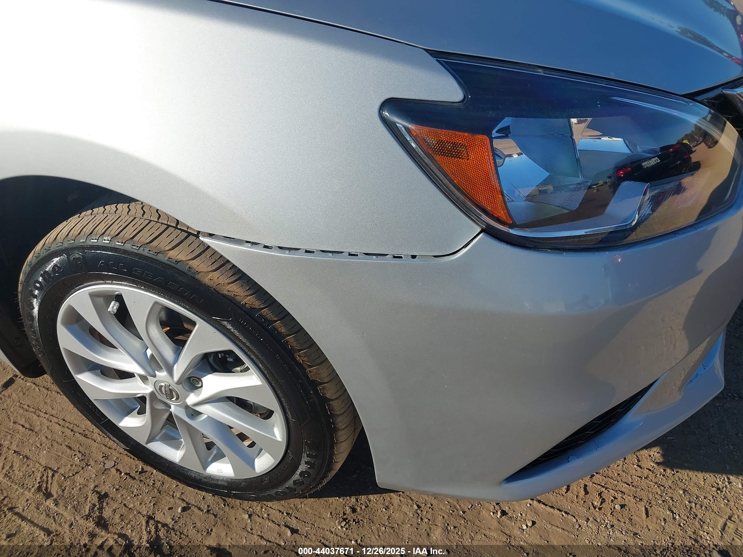 NISSAN SENTRA image 6