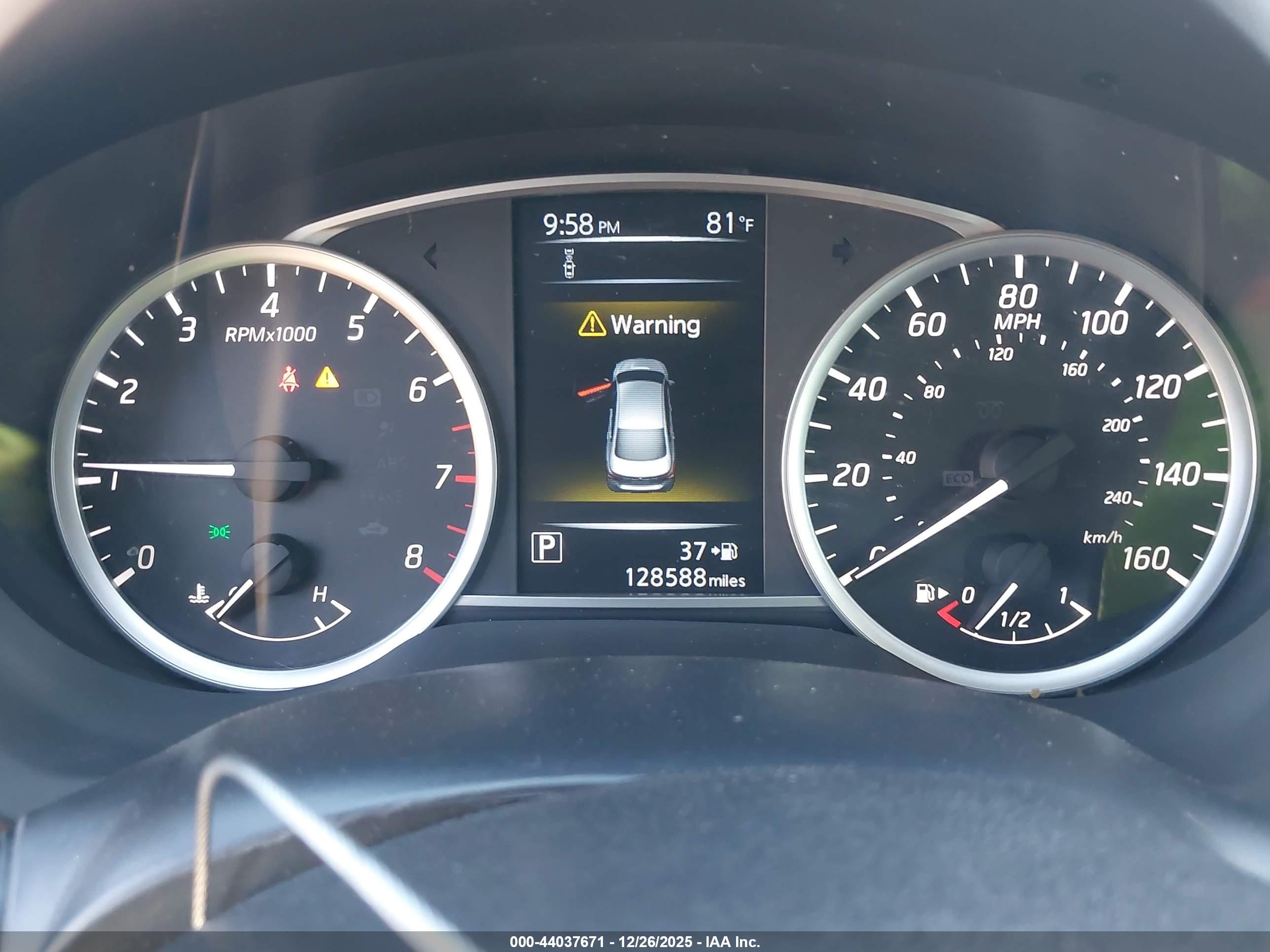 NISSAN SENTRA image 7