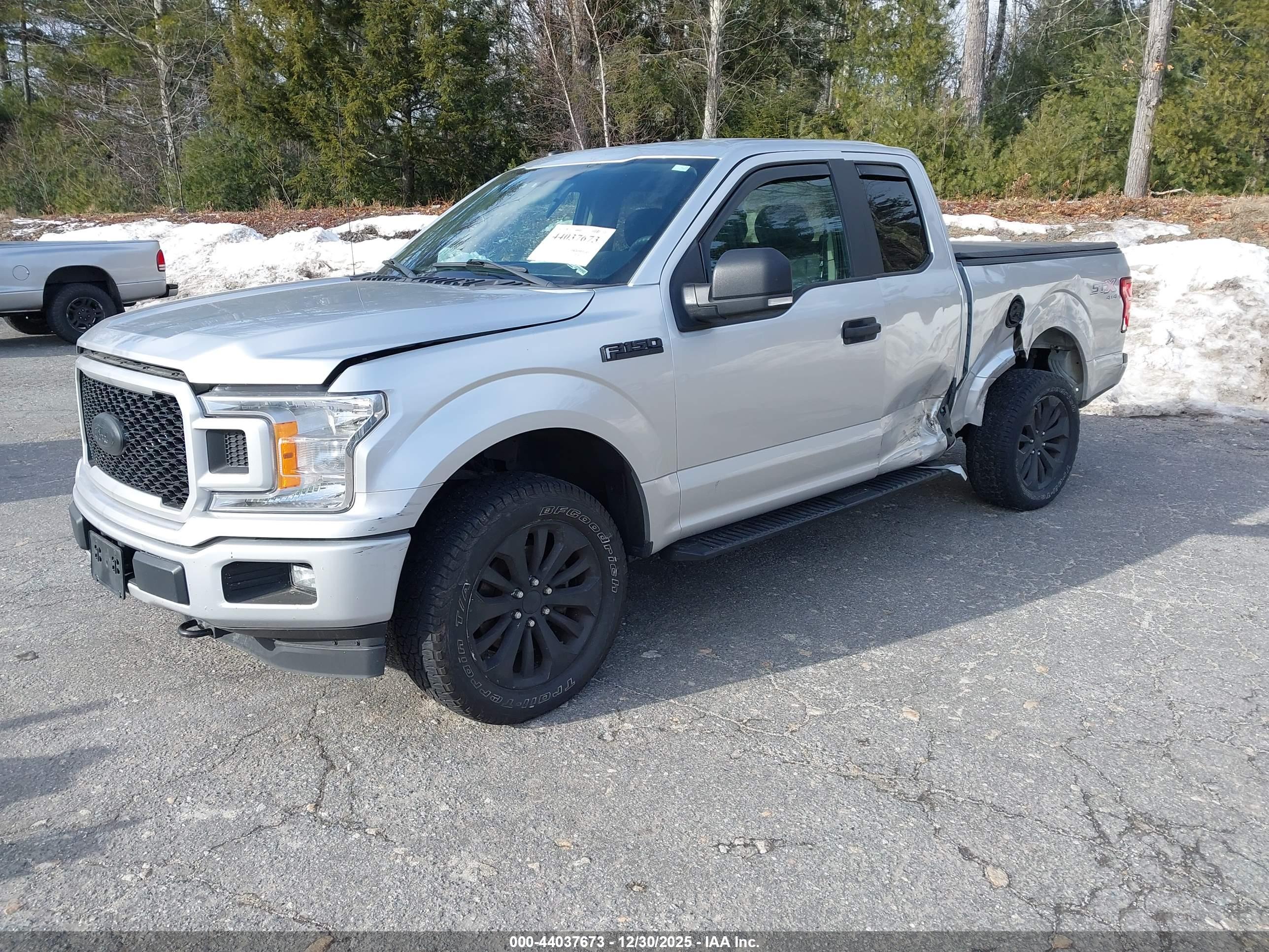 FORD F-150 image 2