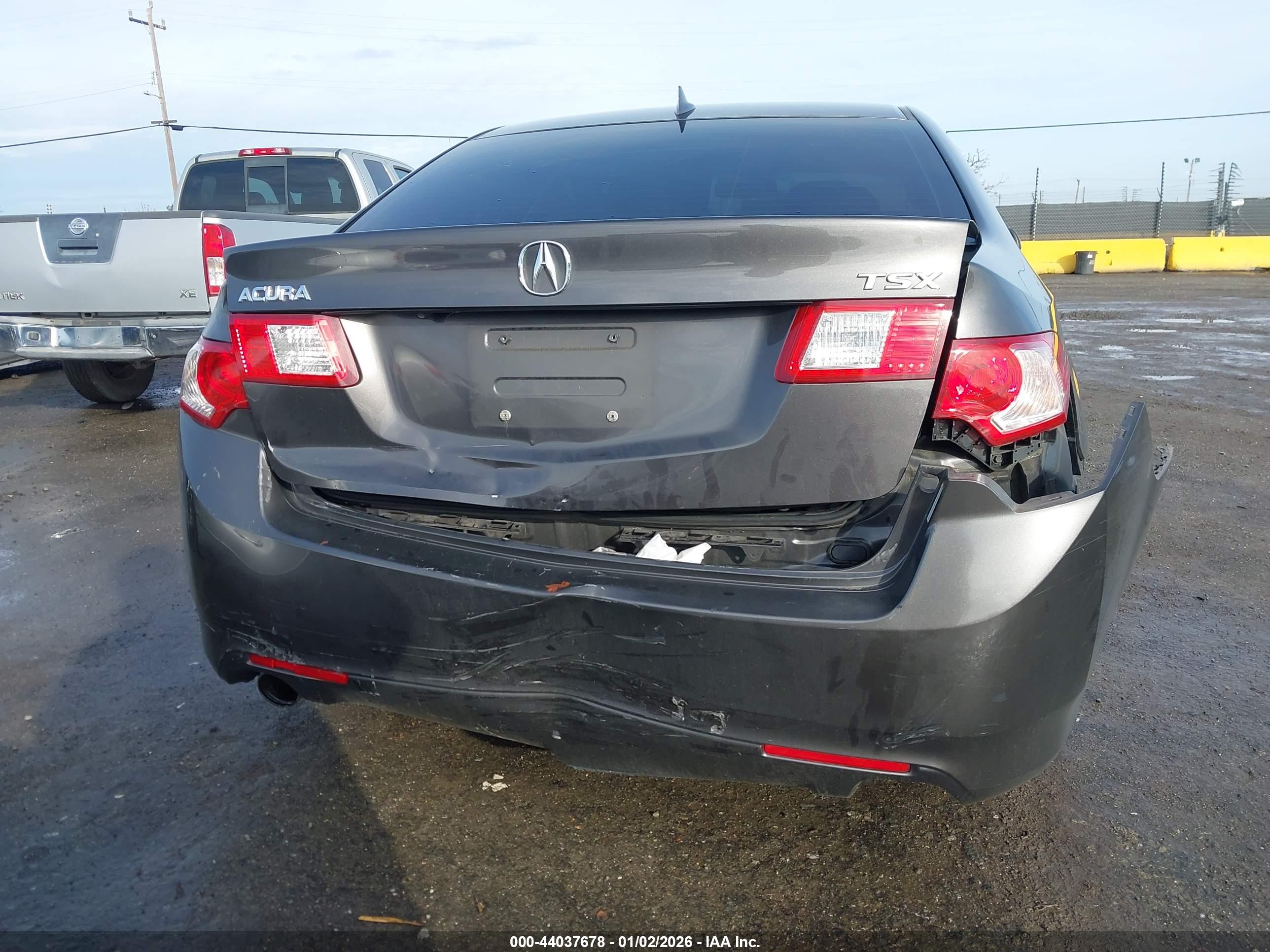 ACURA TSX image 6
