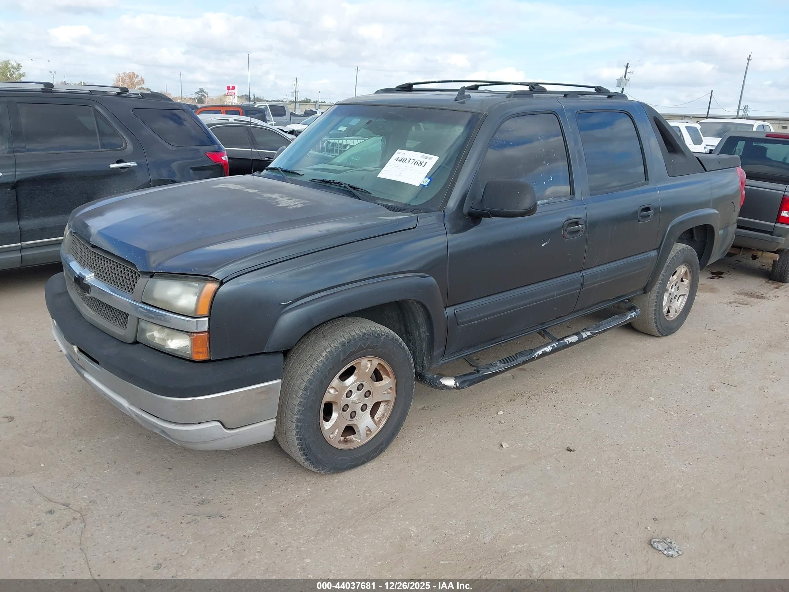 CHEVROLET AVALANCHE image 2