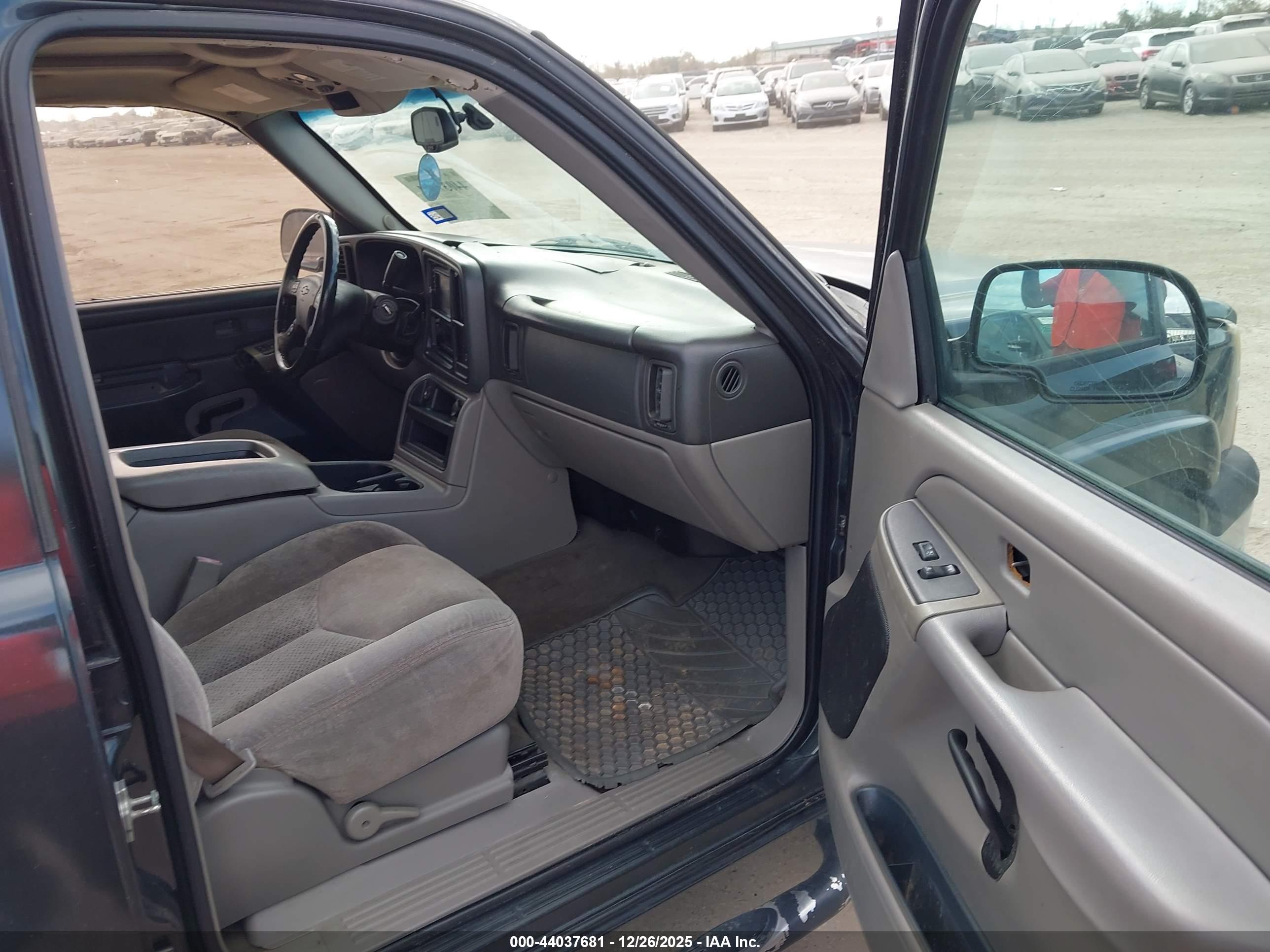 CHEVROLET AVALANCHE image 5