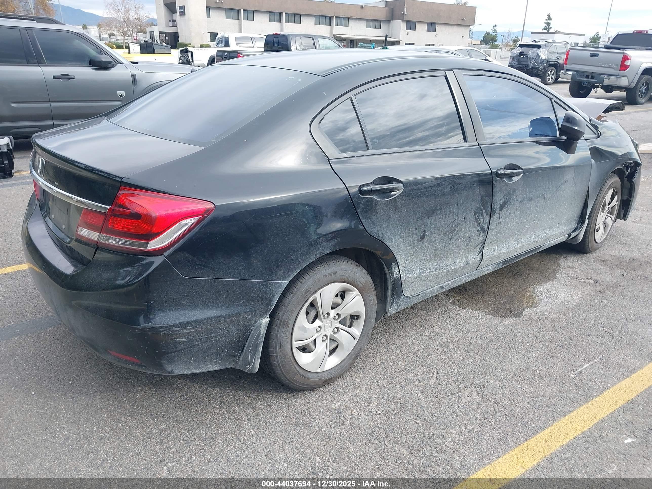 HONDA CIVIC image 4