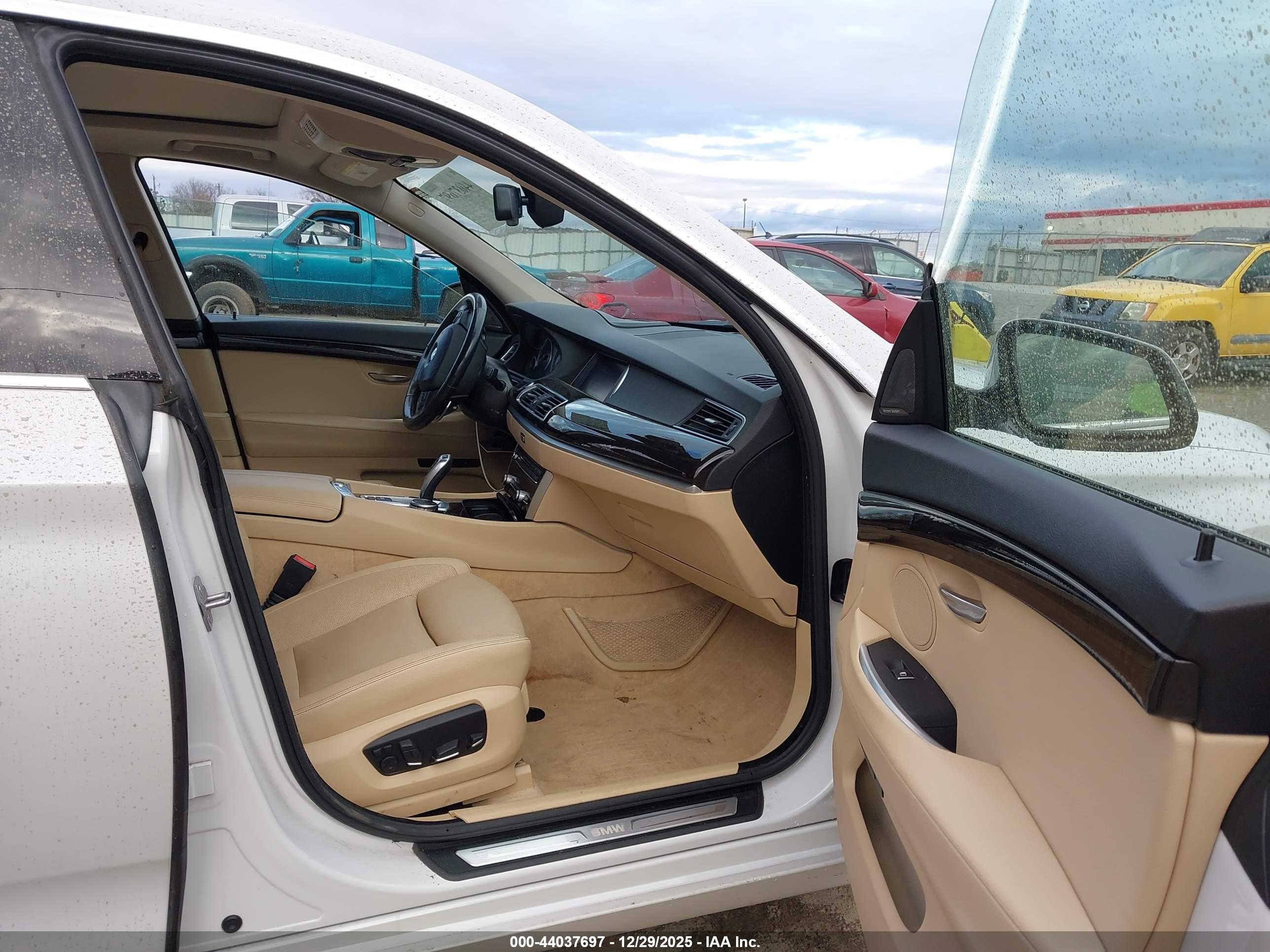 BMW 535I image 5