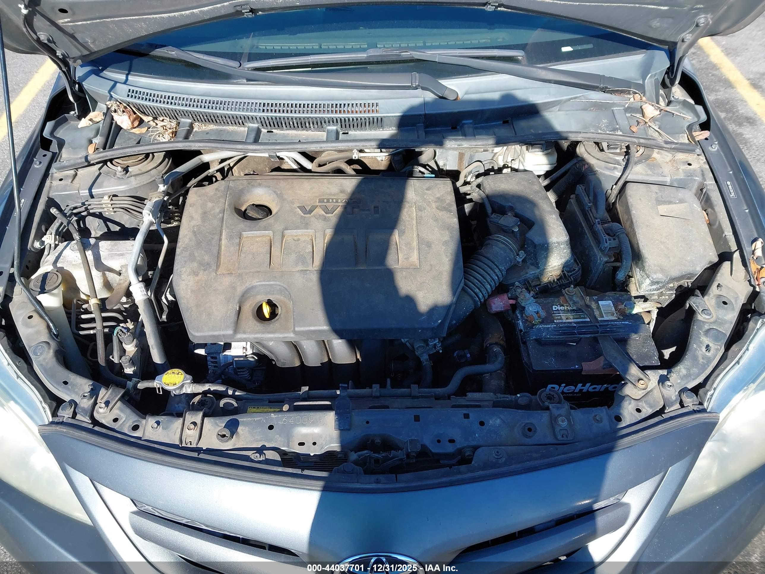 TOYOTA COROLLA image 10