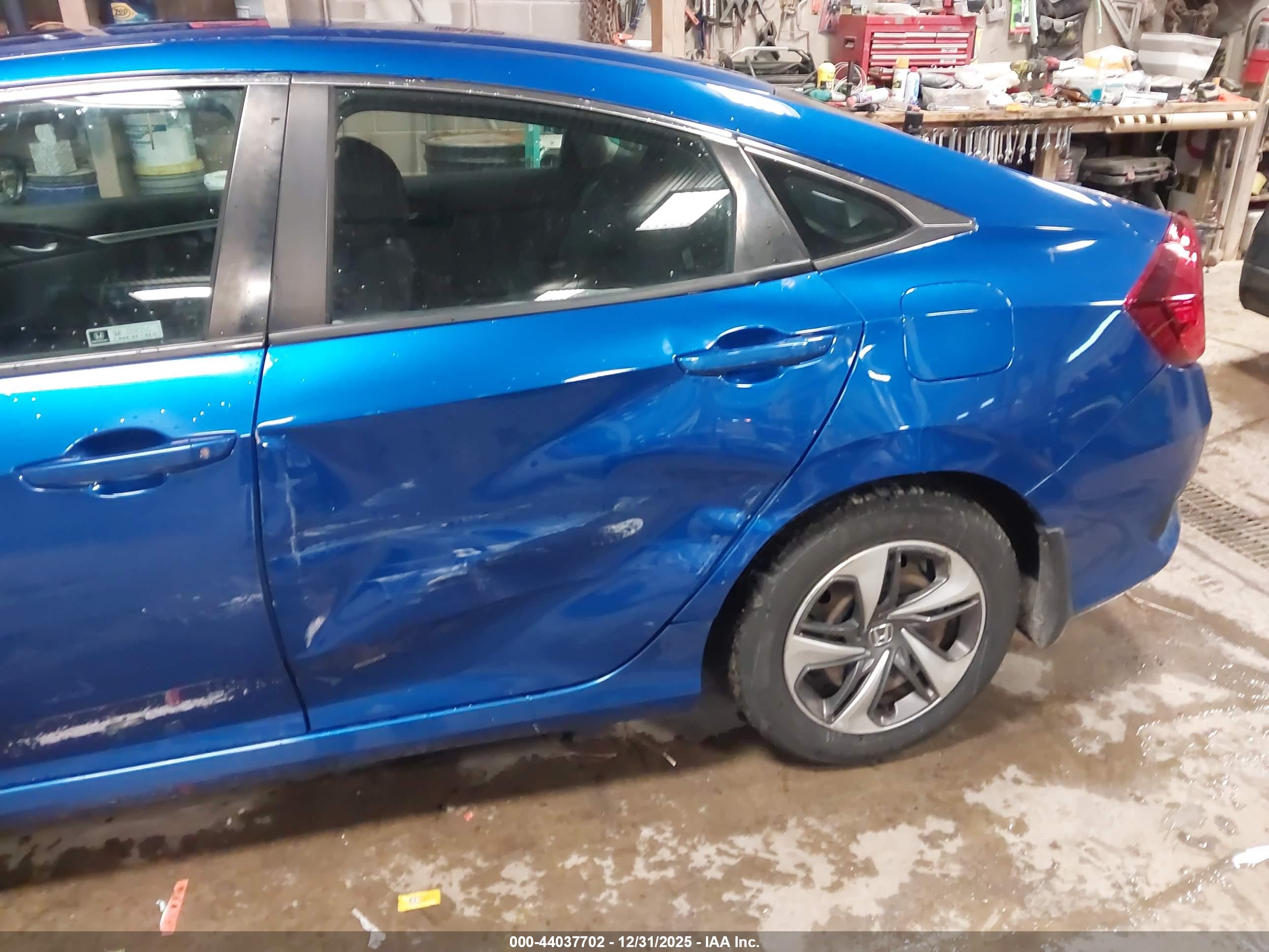 HONDA CIVIC image 6