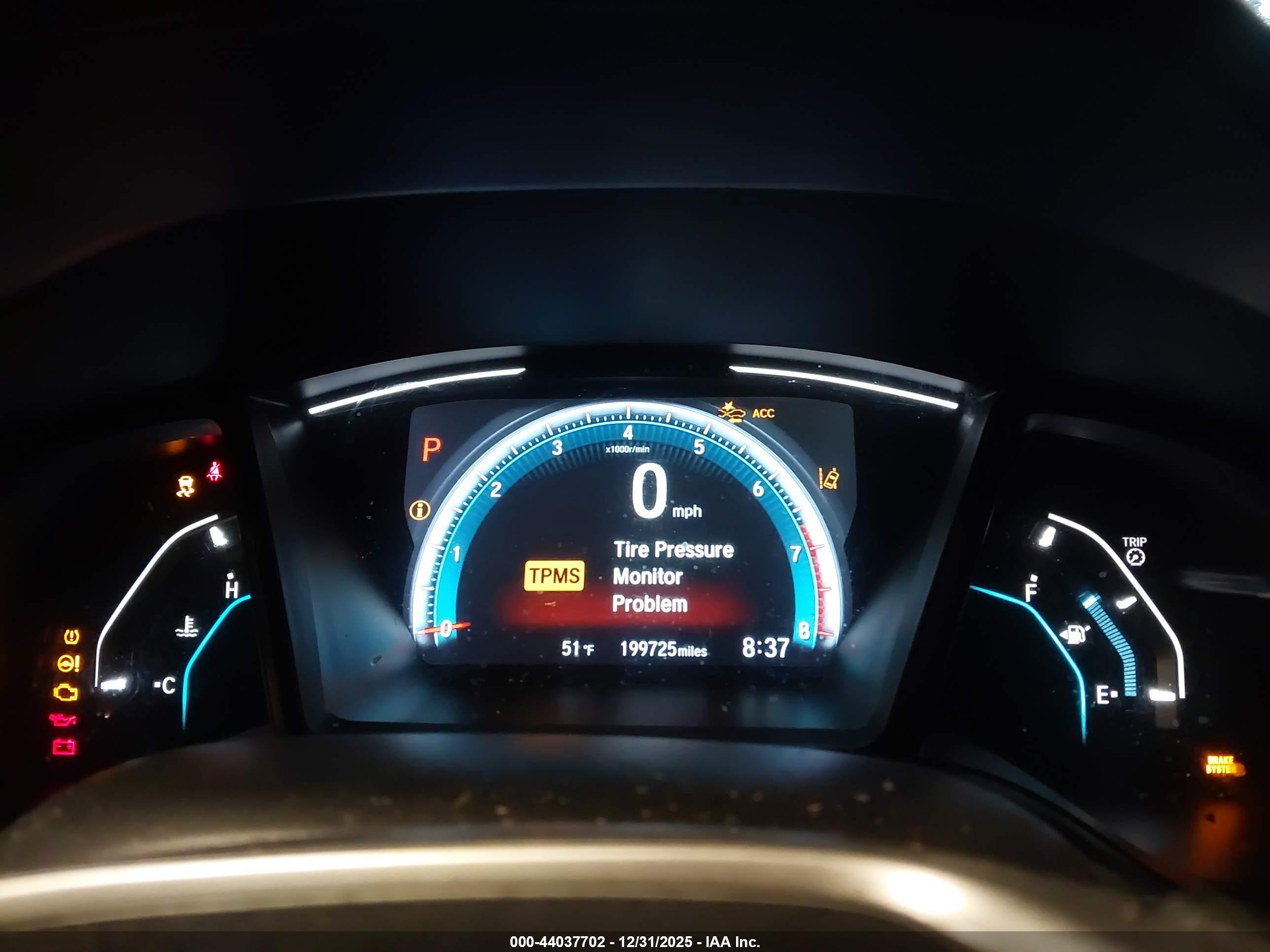 HONDA CIVIC image 7