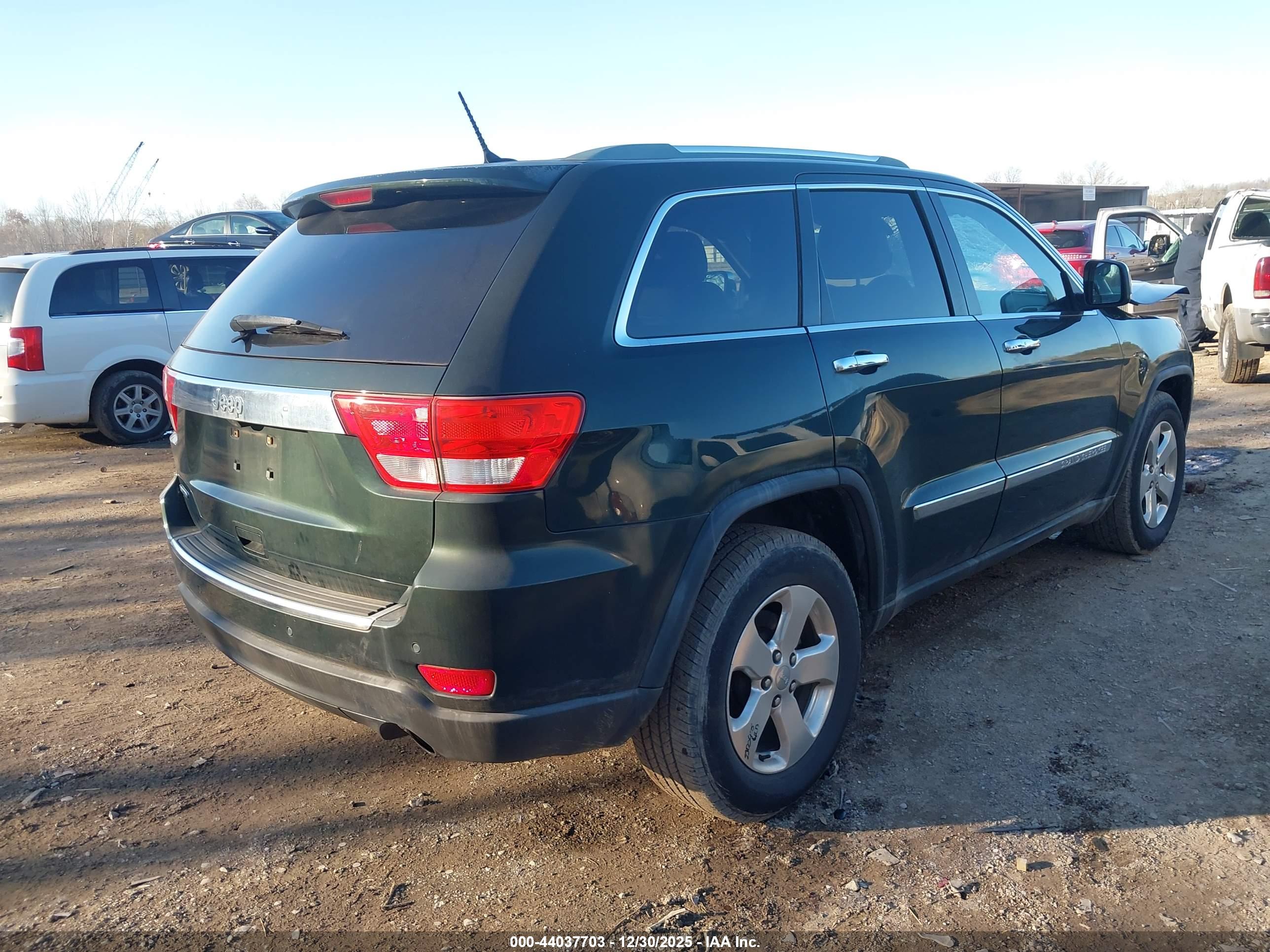 JEEP GRAND image 4