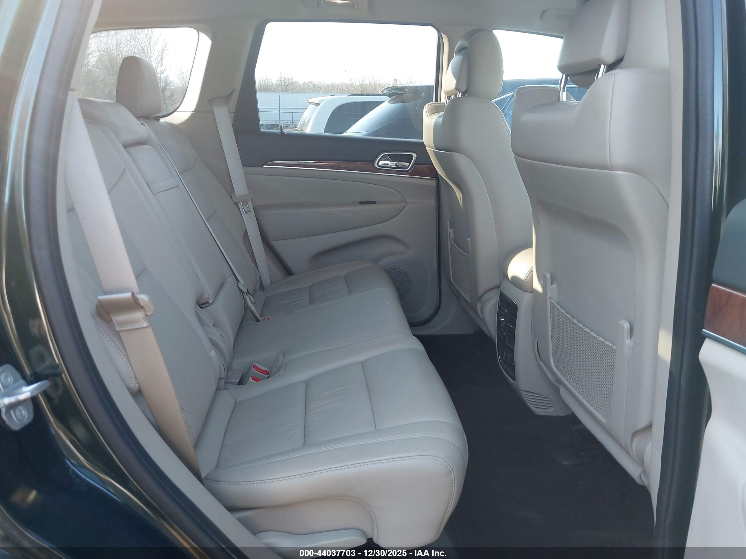 JEEP GRAND image 8