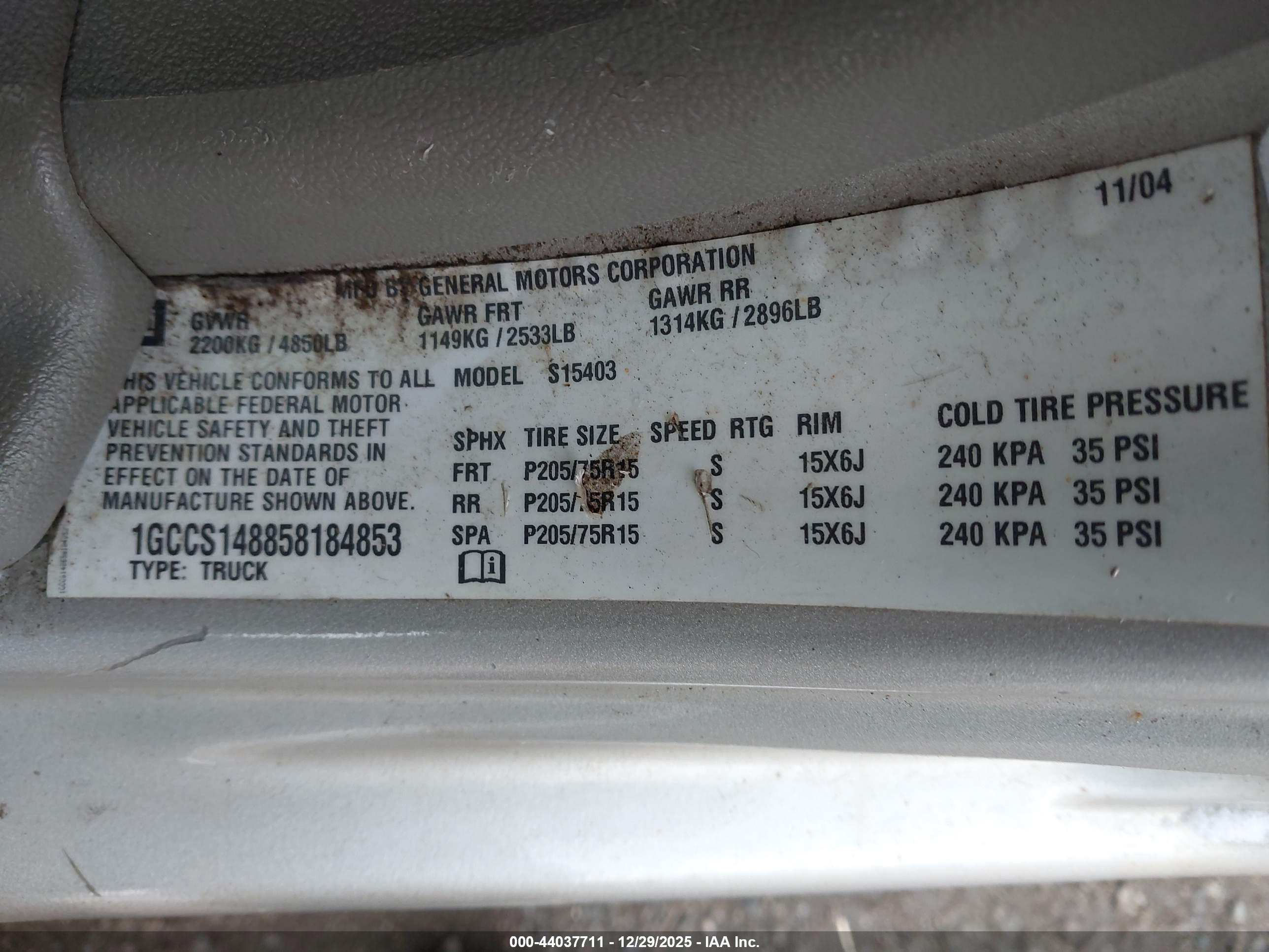 CHEVROLET COLORADO image 9