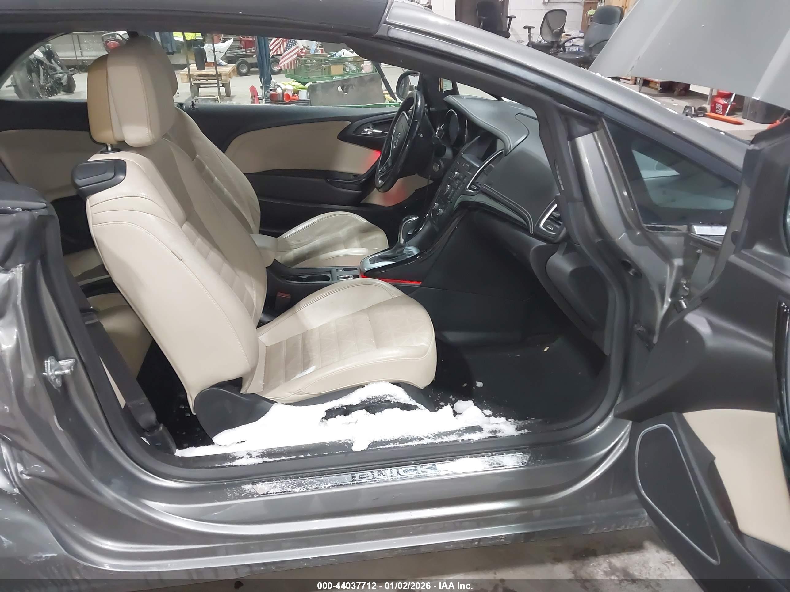 BUICK CASCADA image 5