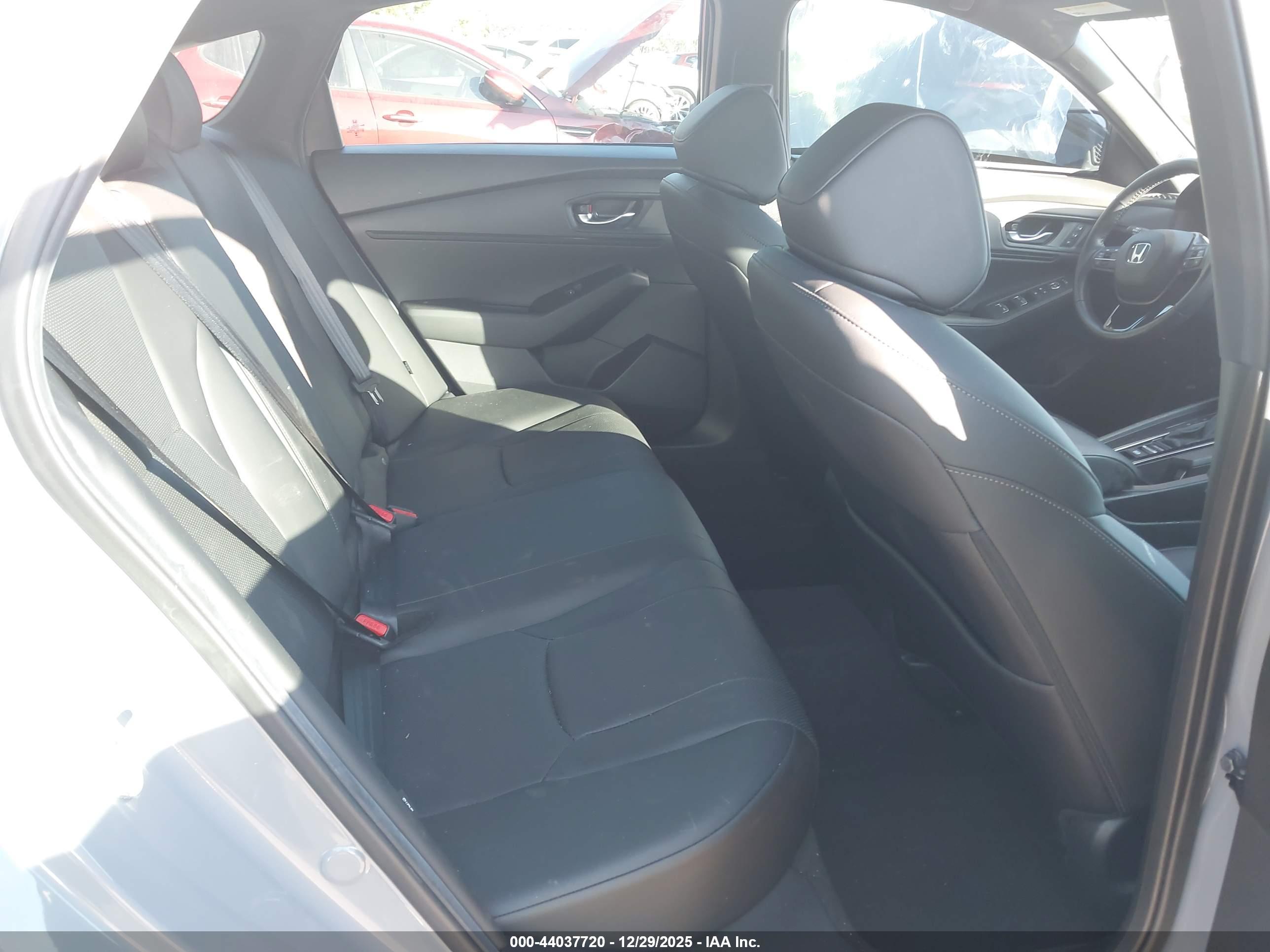HONDA ACCORD image 8