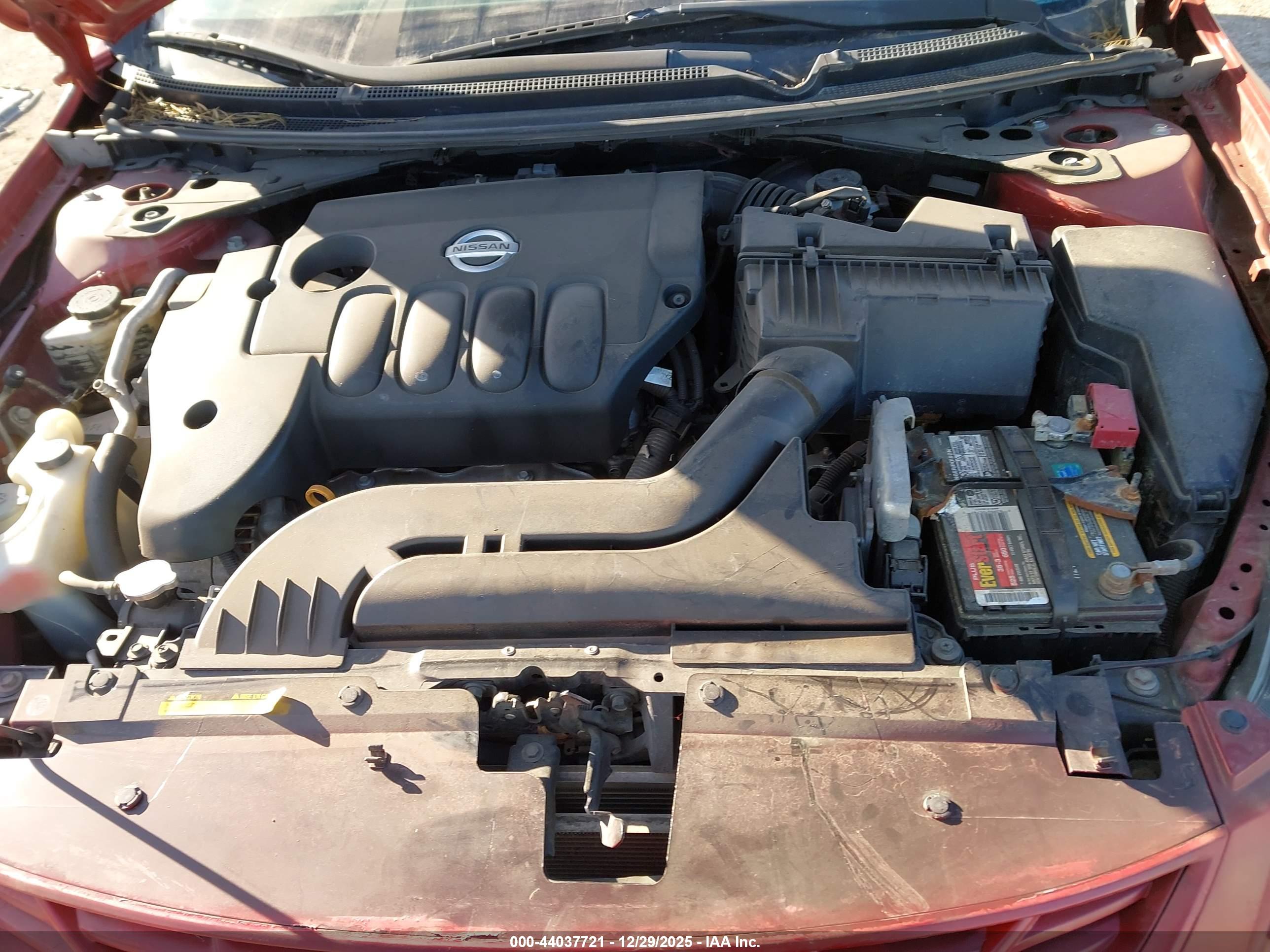 NISSAN ALTIMA image 10