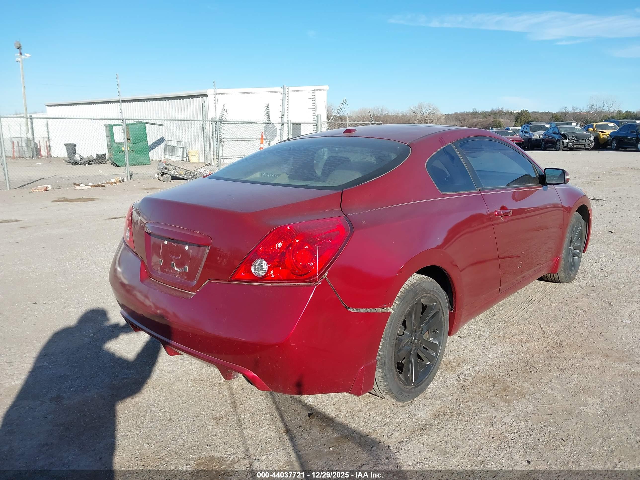 NISSAN ALTIMA image 4