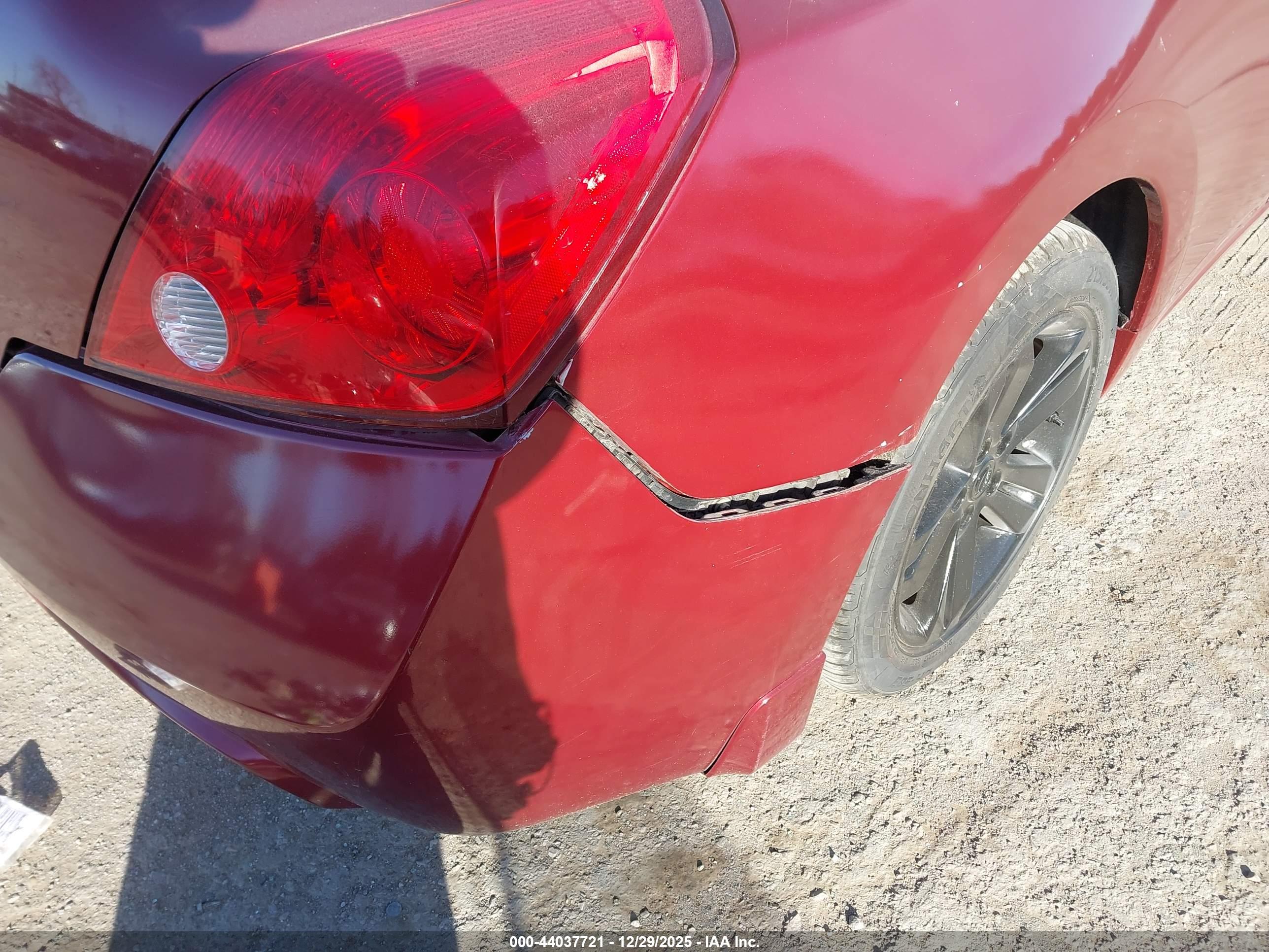 NISSAN ALTIMA image 6