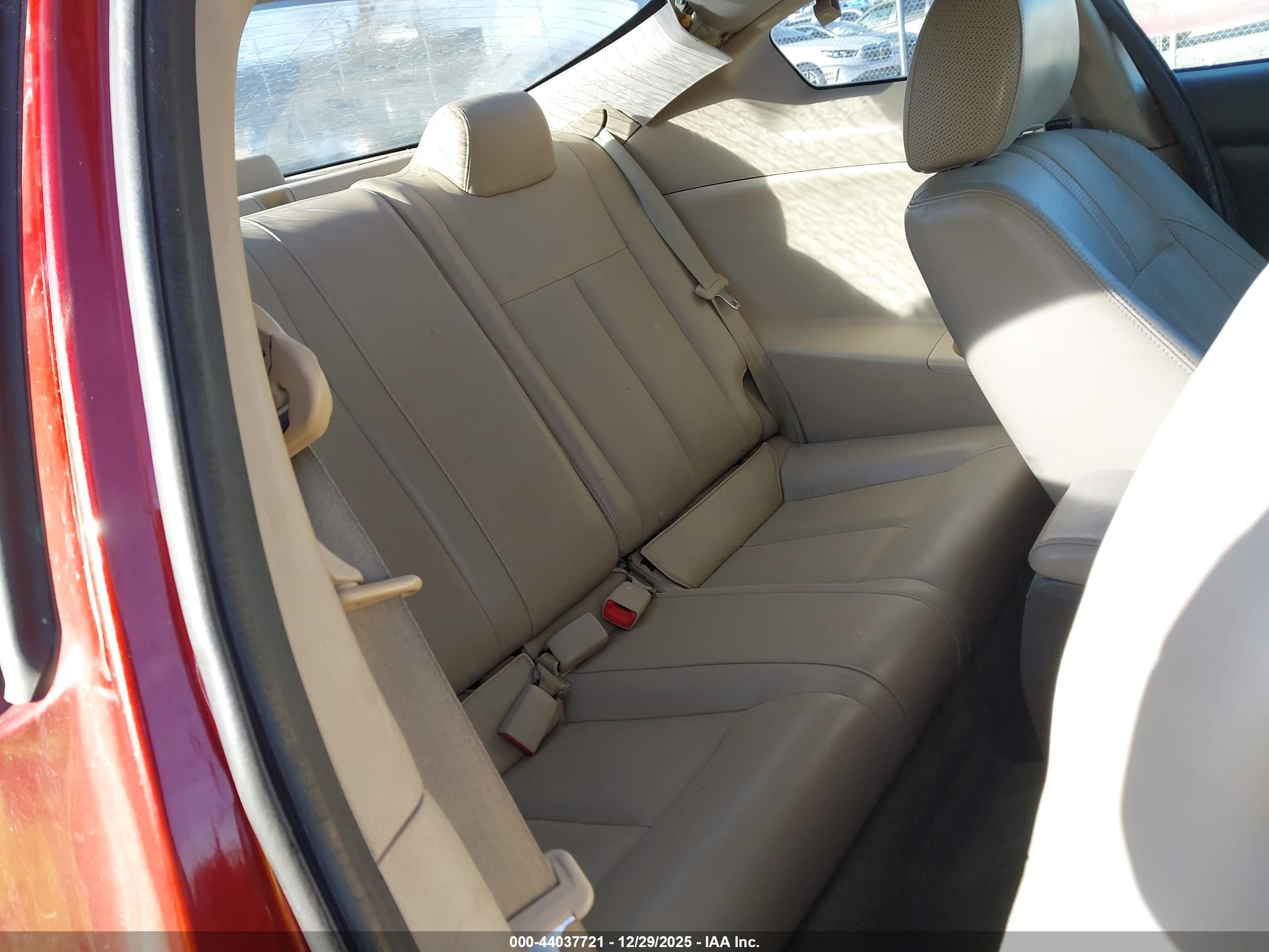 NISSAN ALTIMA image 8