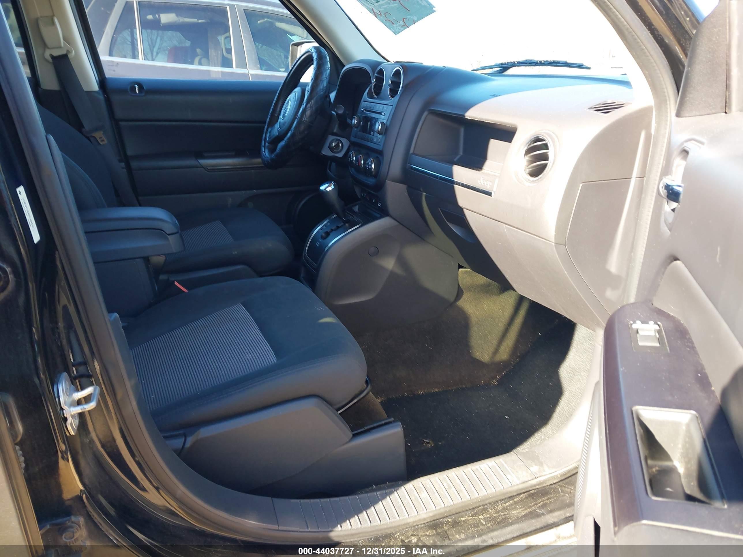 JEEP PATRIOT image 5