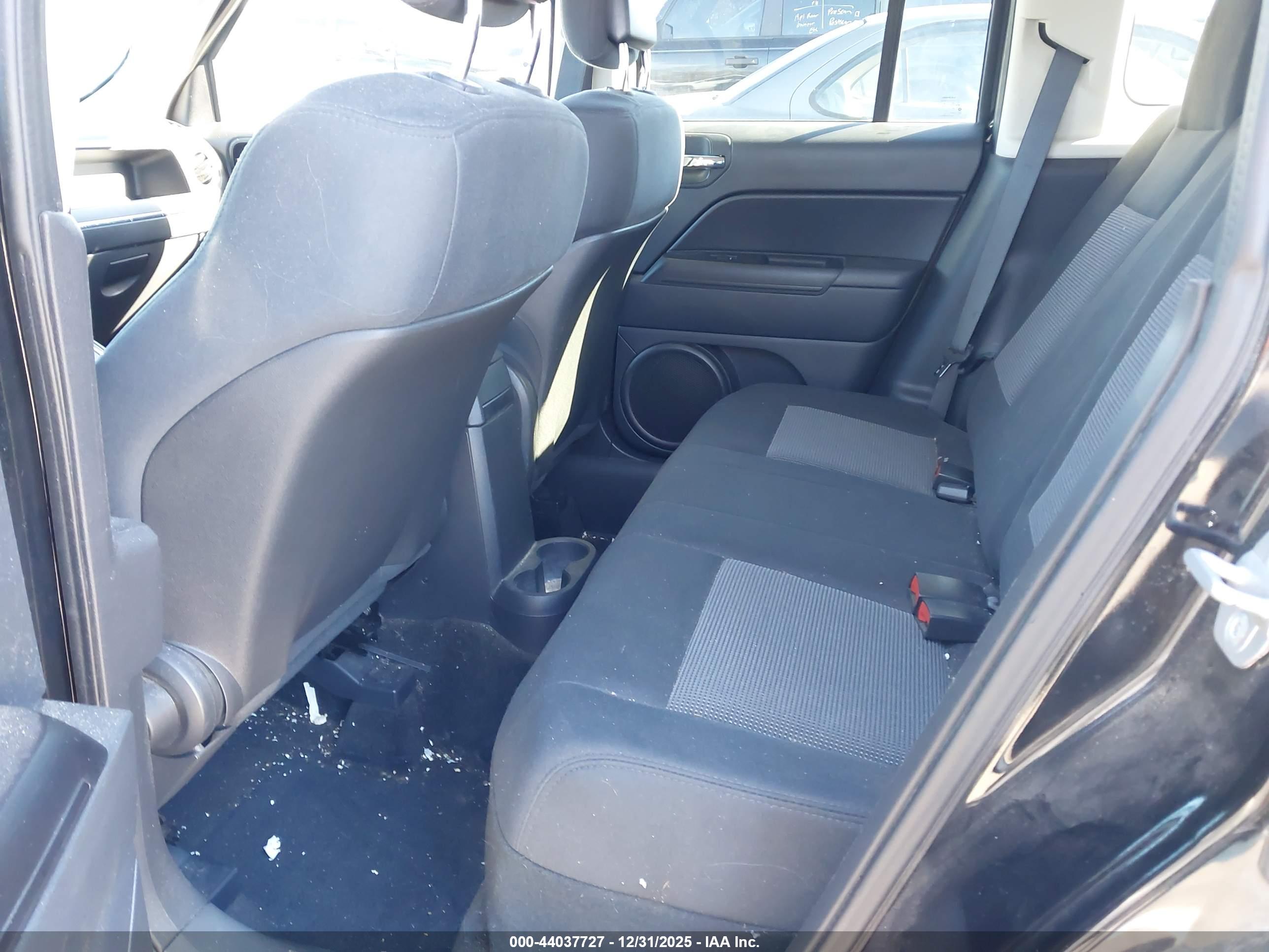 JEEP PATRIOT image 8