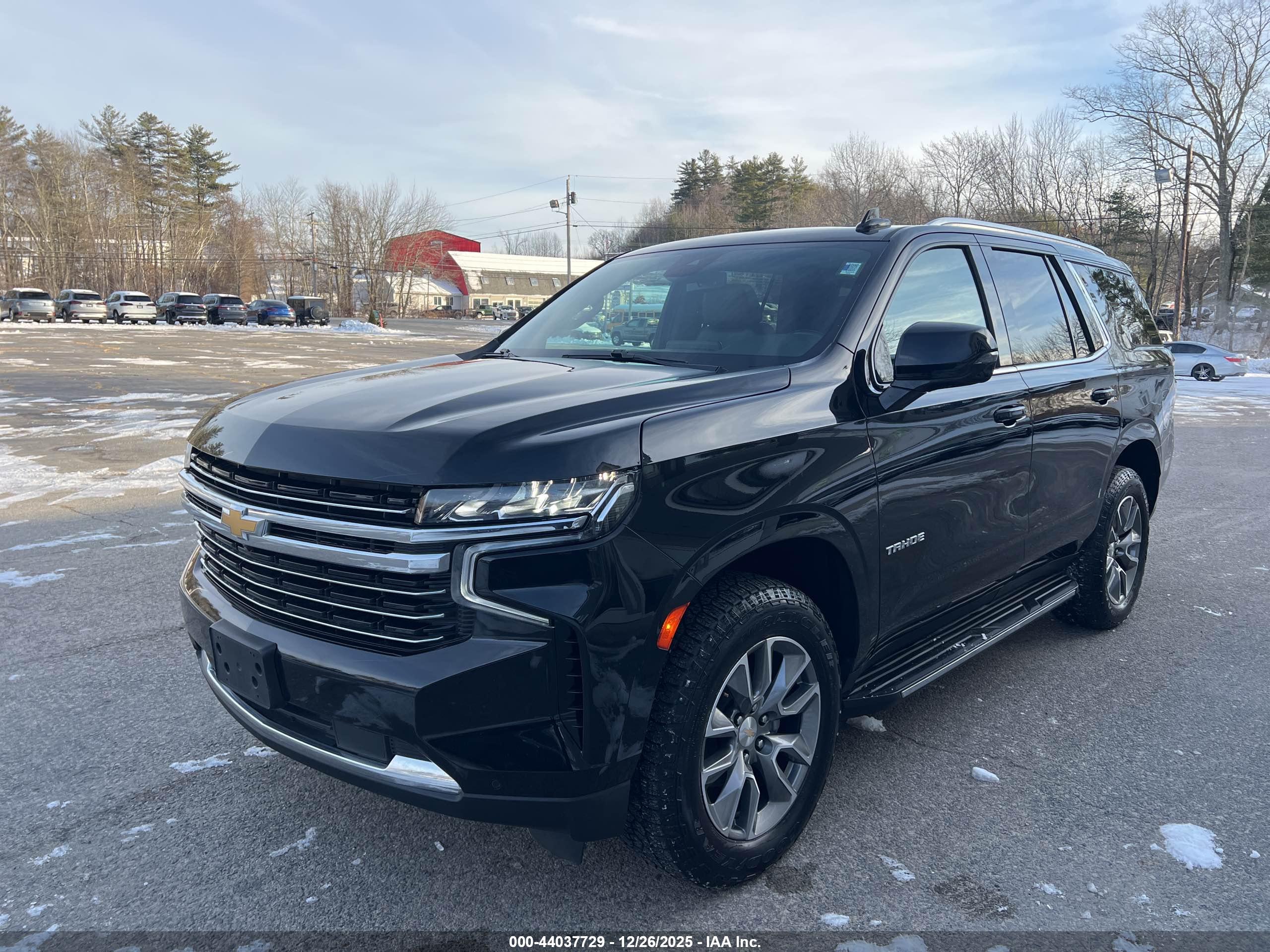 CHEVROLET TAHOE image 2