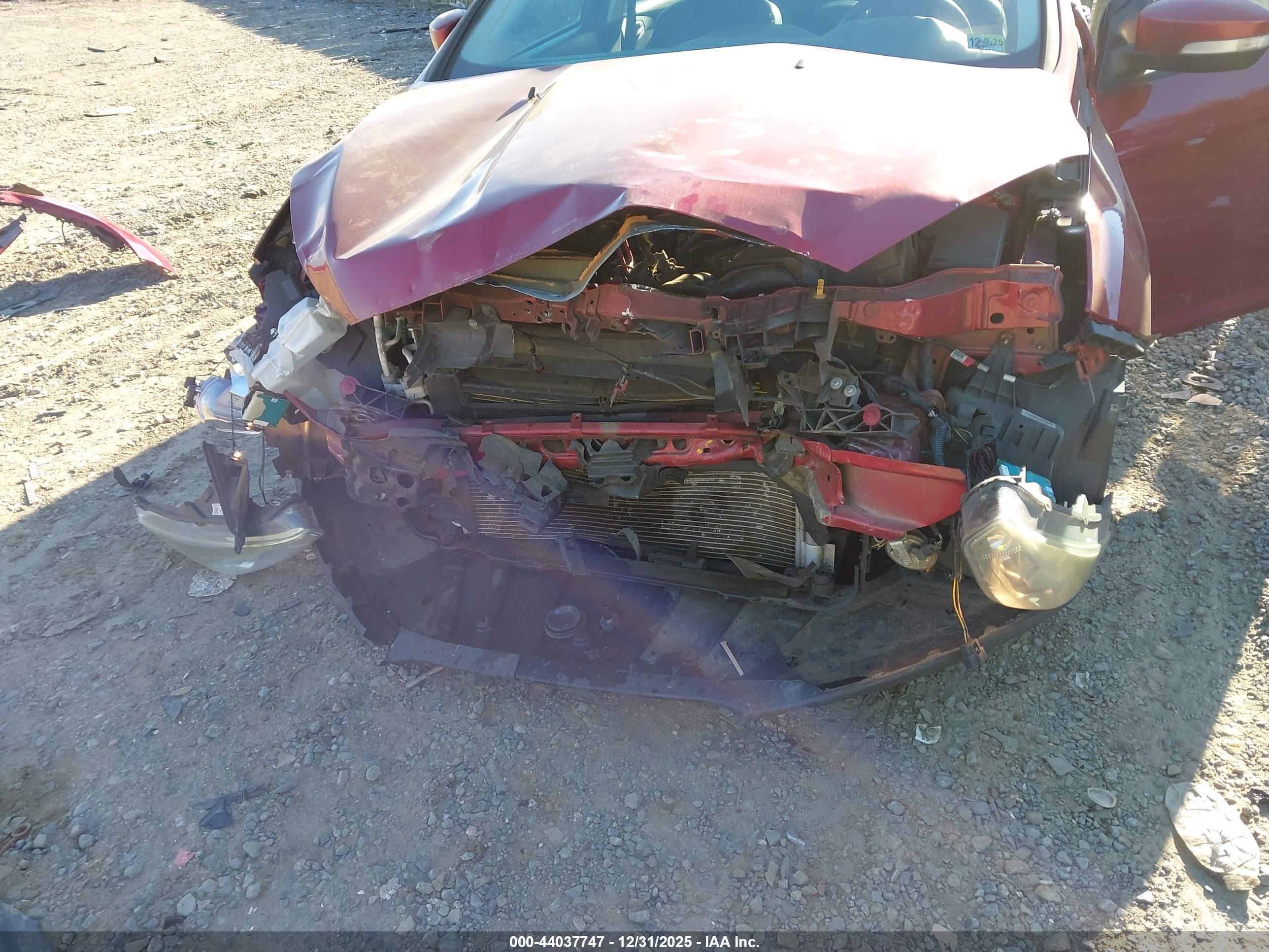 FORD FOCUS image 6