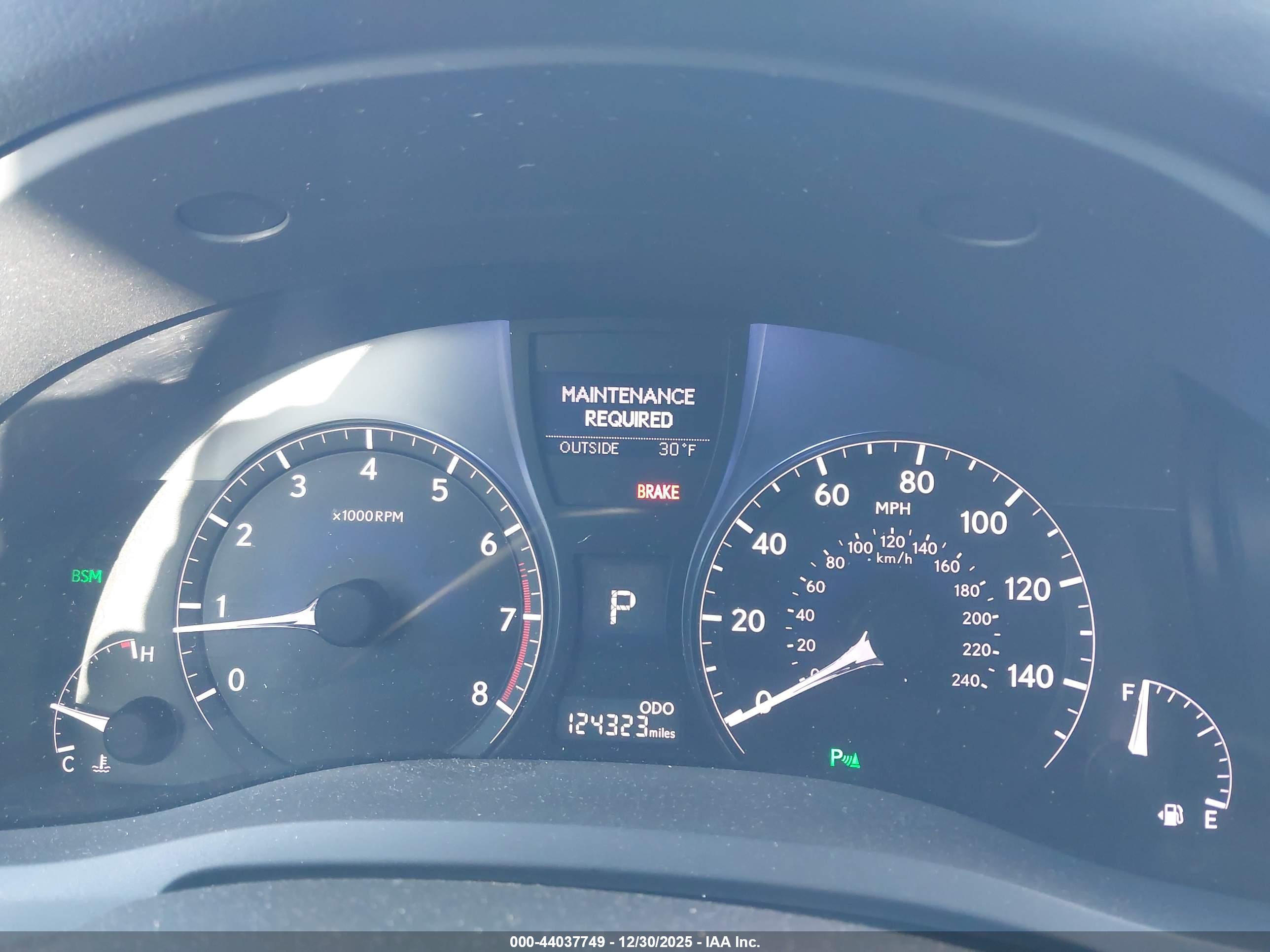 LEXUS RX image 7