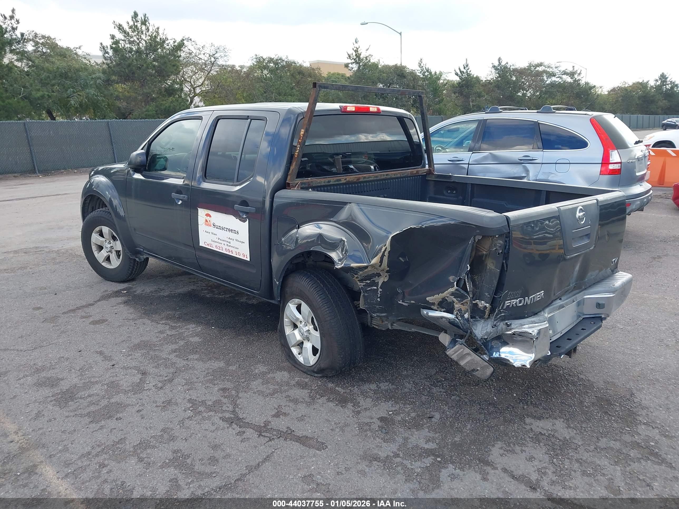 NISSAN FRONTIER image 3