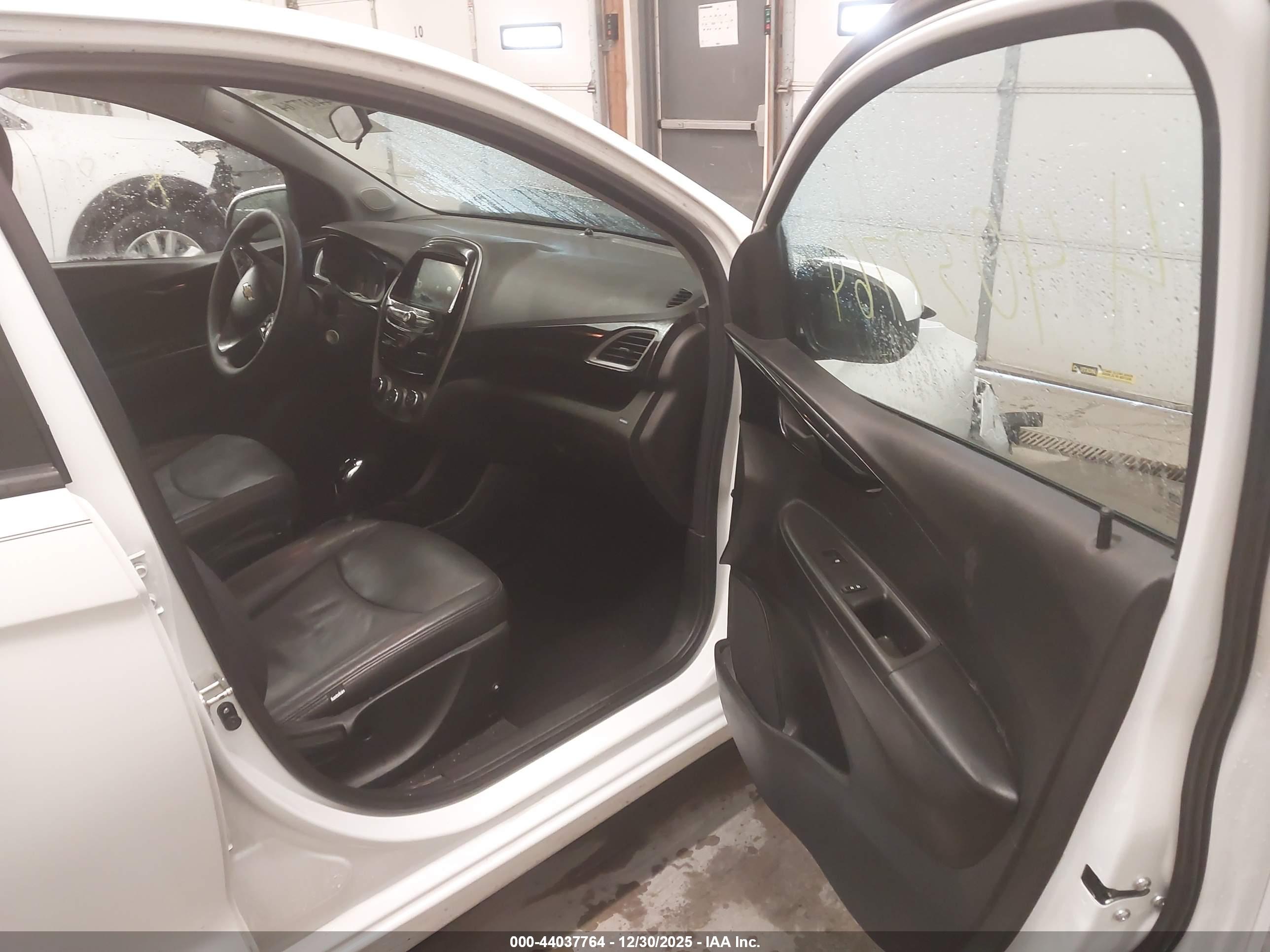 CHEVROLET SPARK image 5