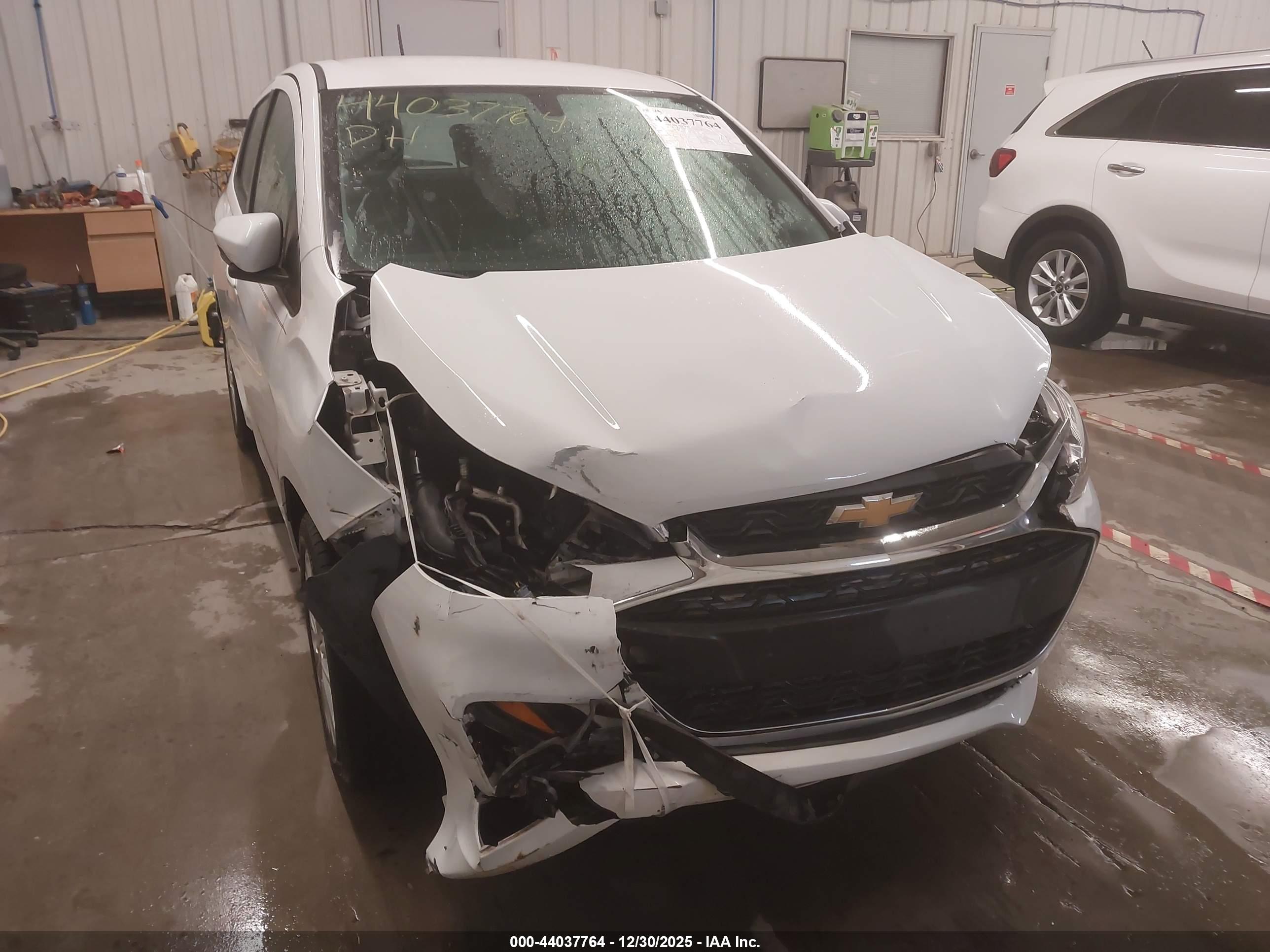 CHEVROLET SPARK image 6