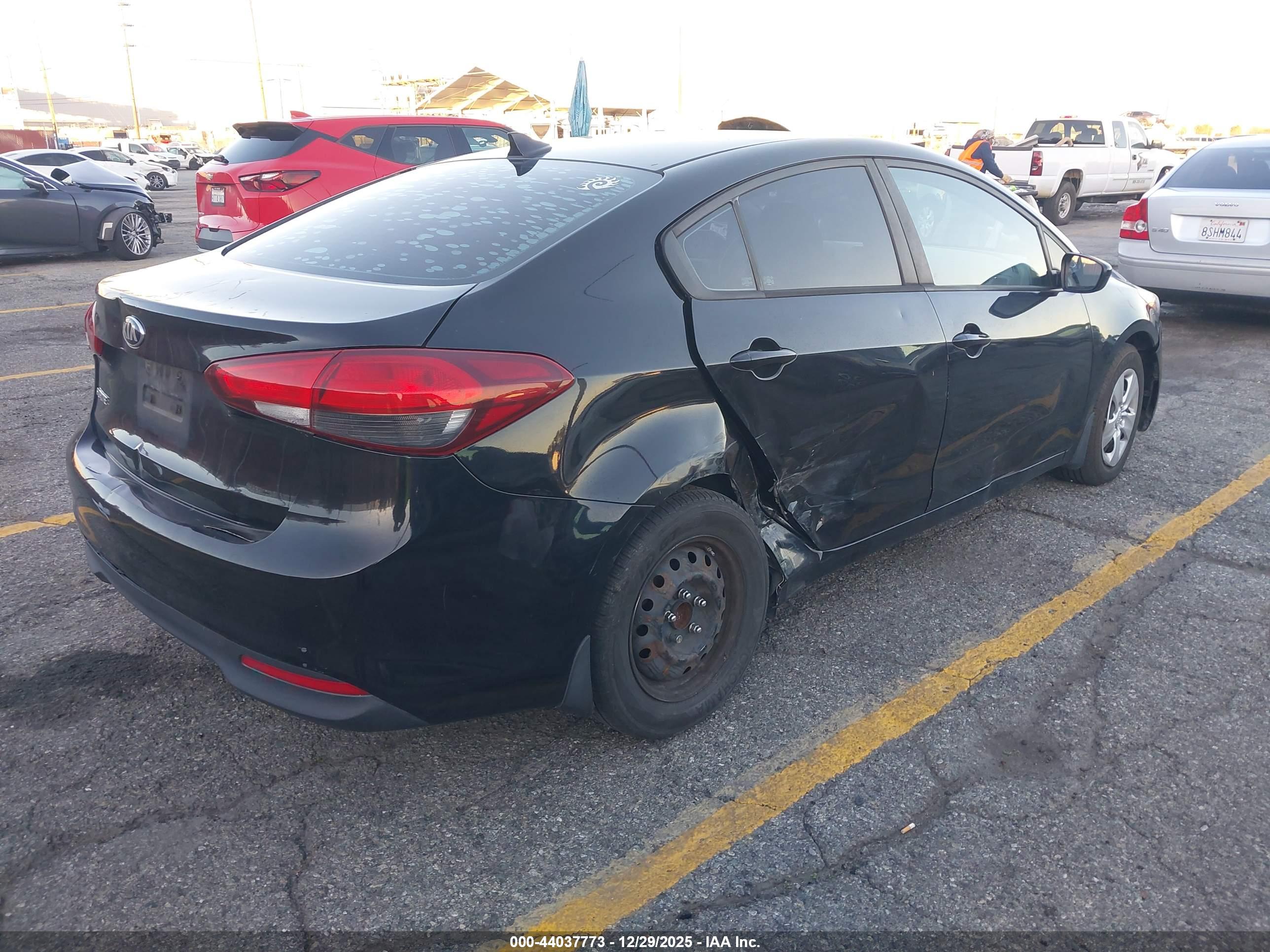 KIA FORTE image 4