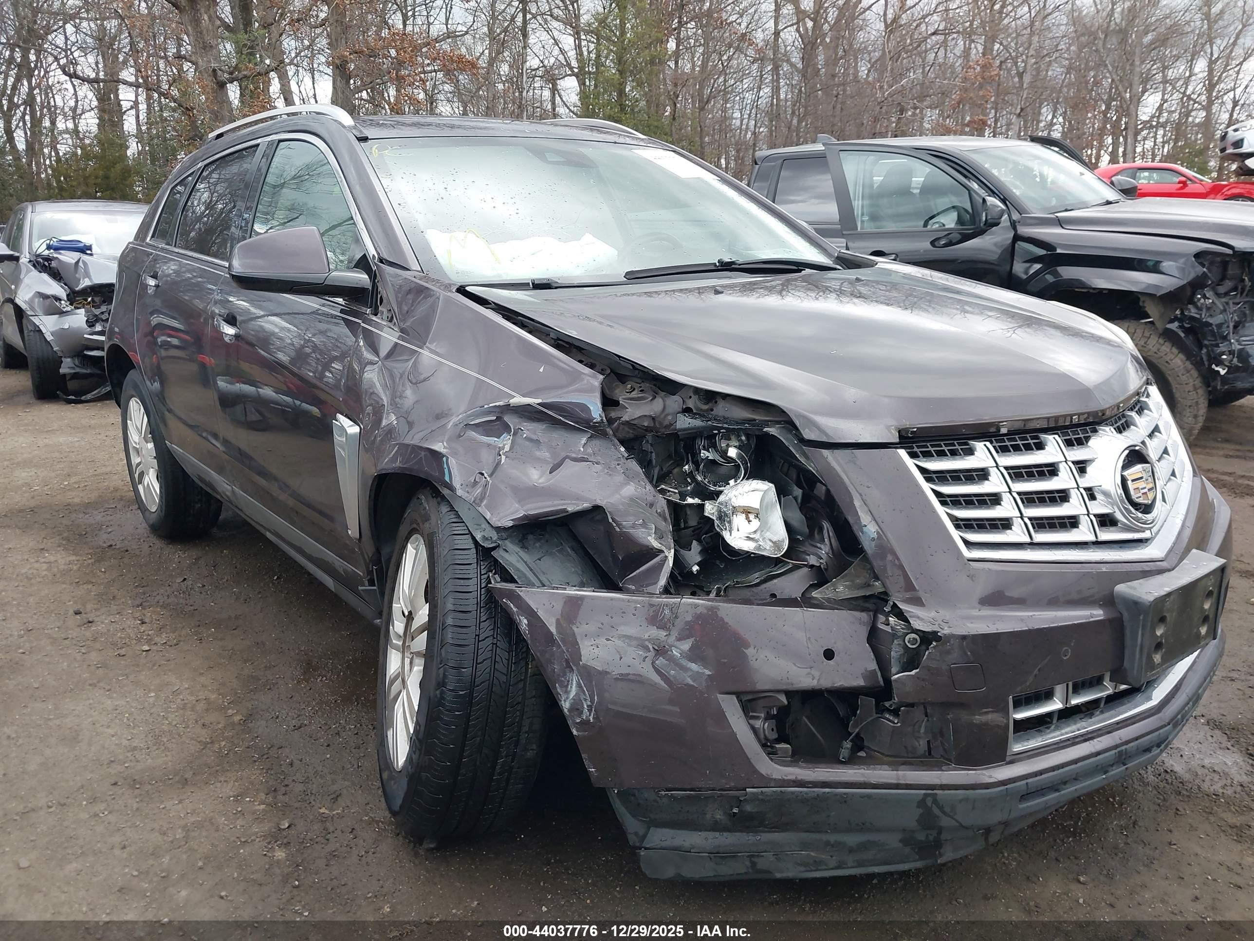 CADILLAC SRX image 6