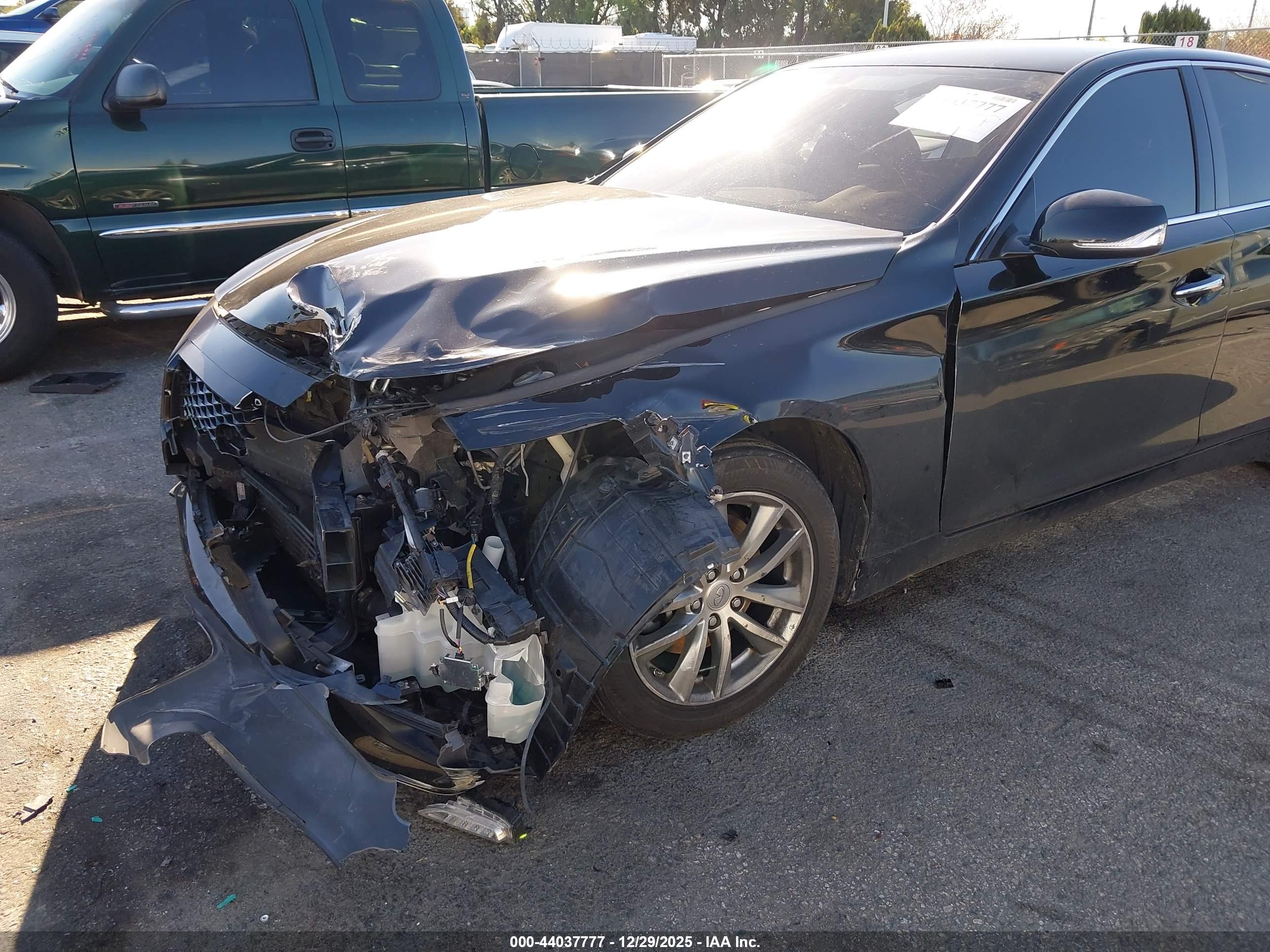 INFINITI Q50 image 6