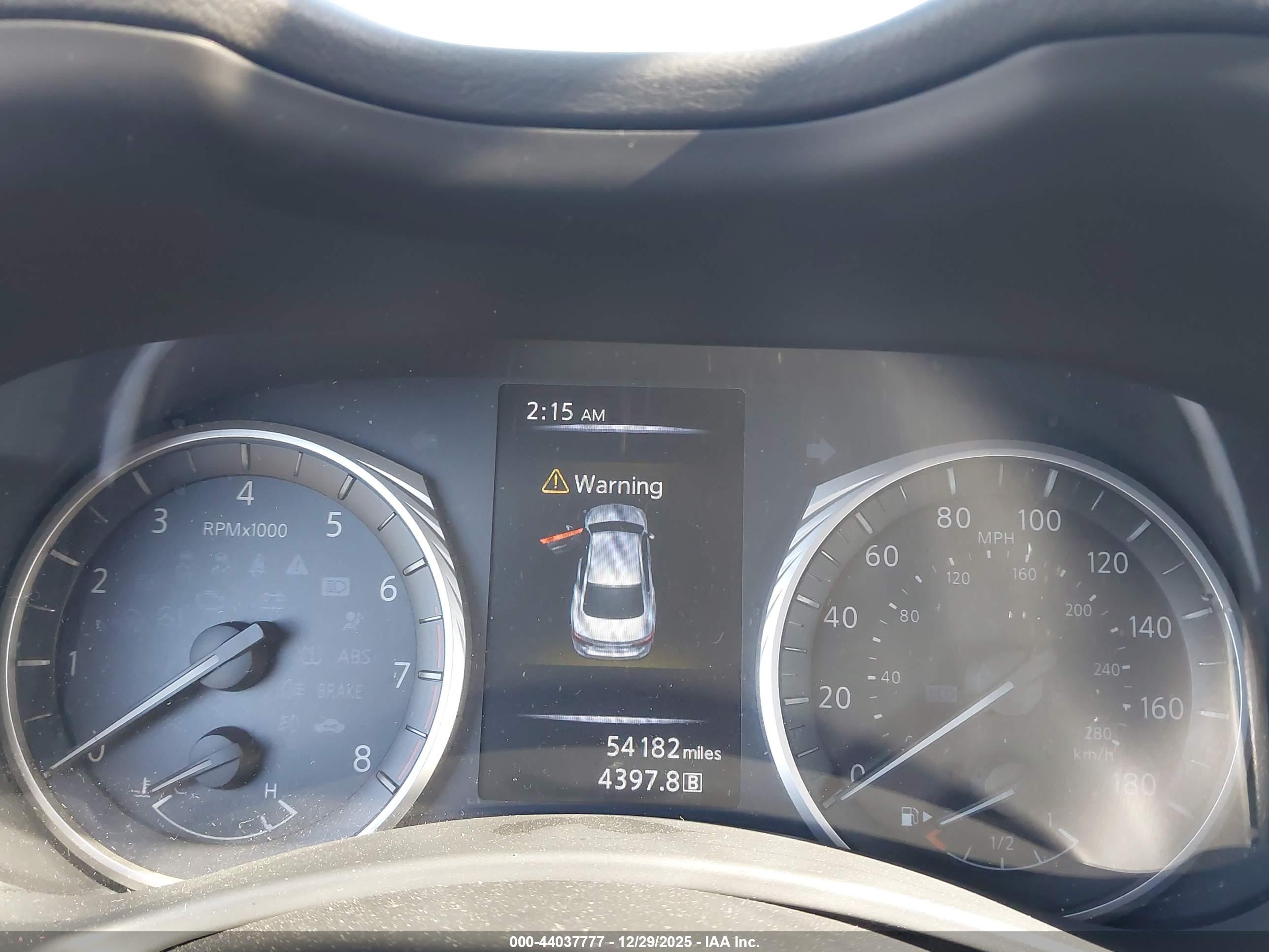 INFINITI Q50 image 7