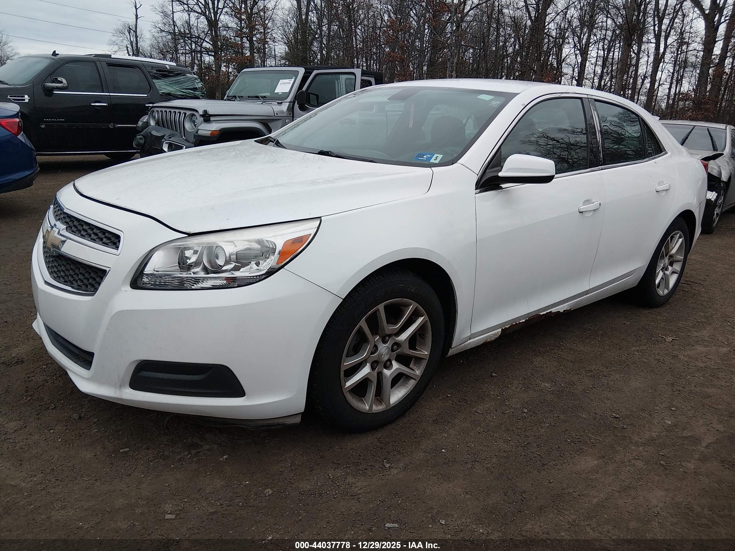 CHEVROLET MALIBU image 2