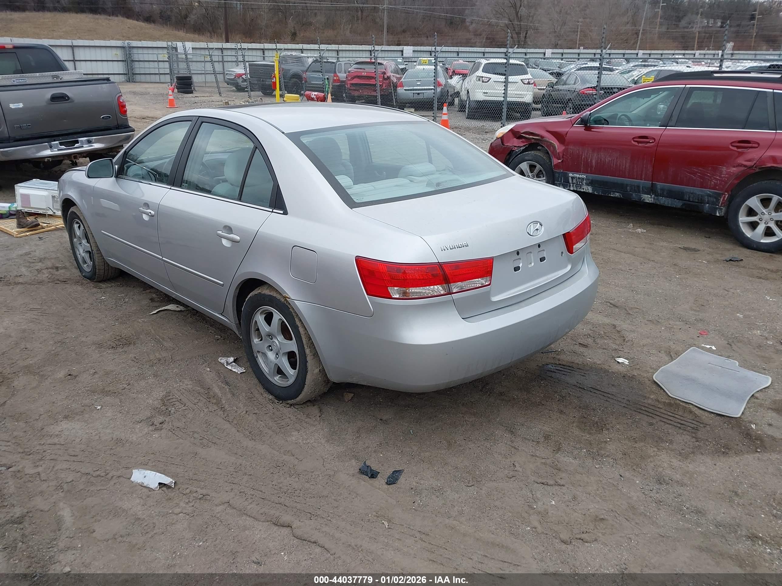 HYUNDAI SONATA image 3