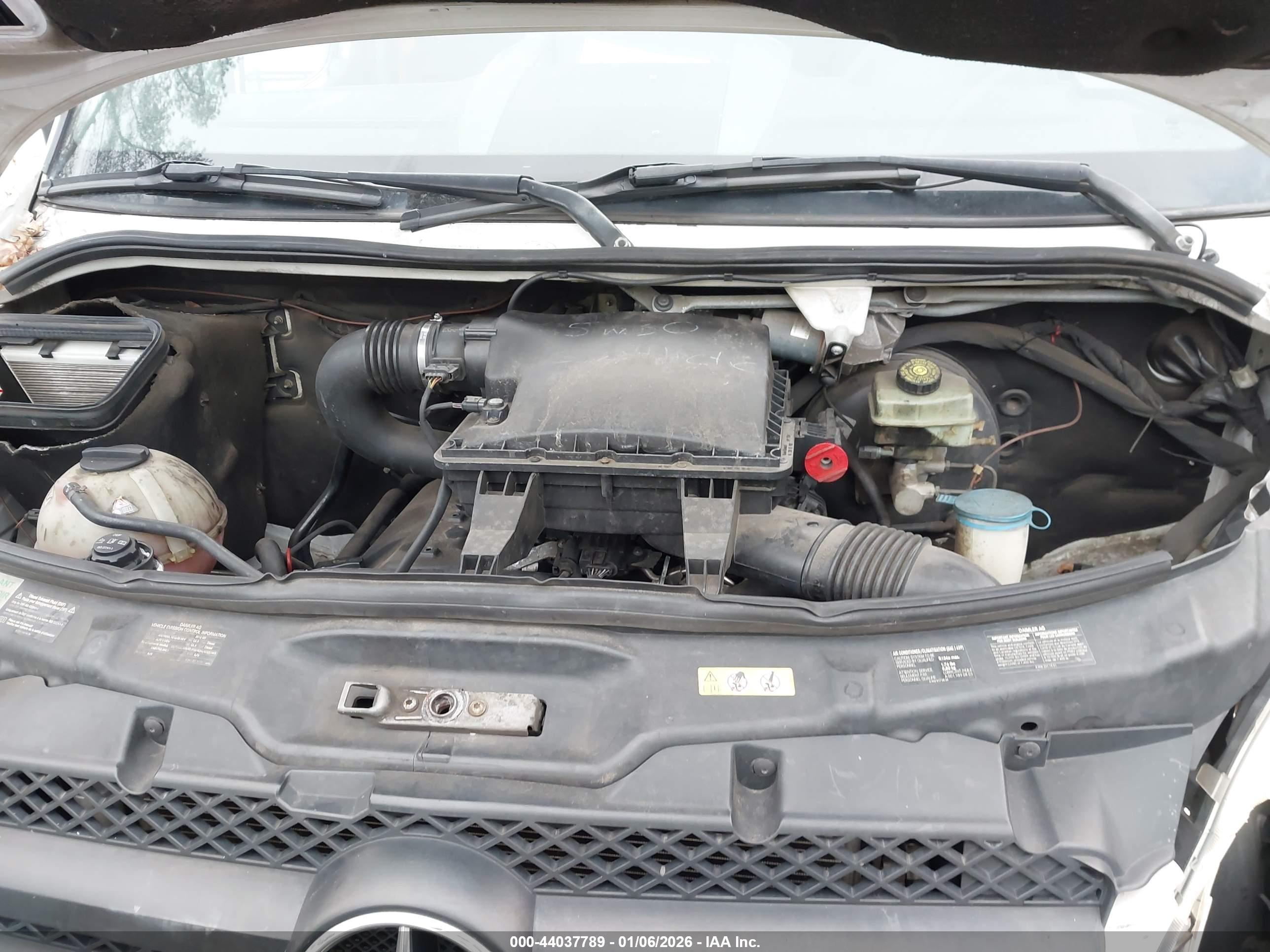 MERCEDES-BENZ SPRINTER image 10