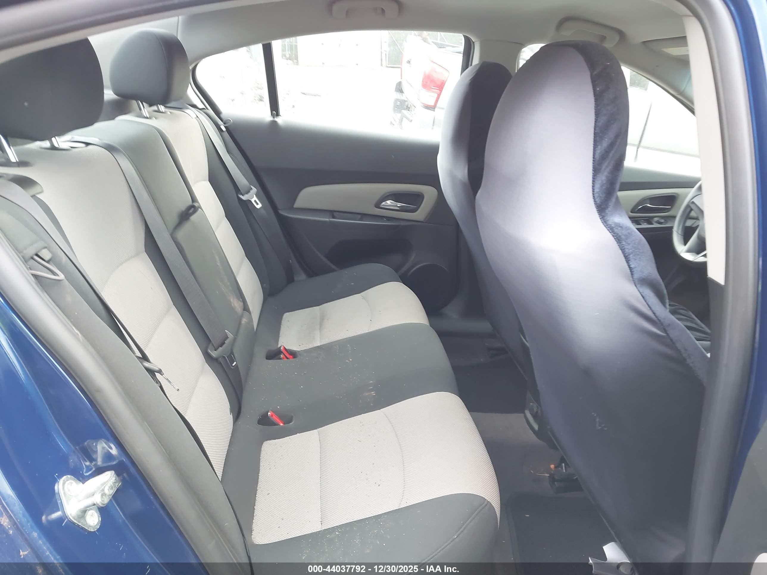 CHEVROLET CRUZE image 8