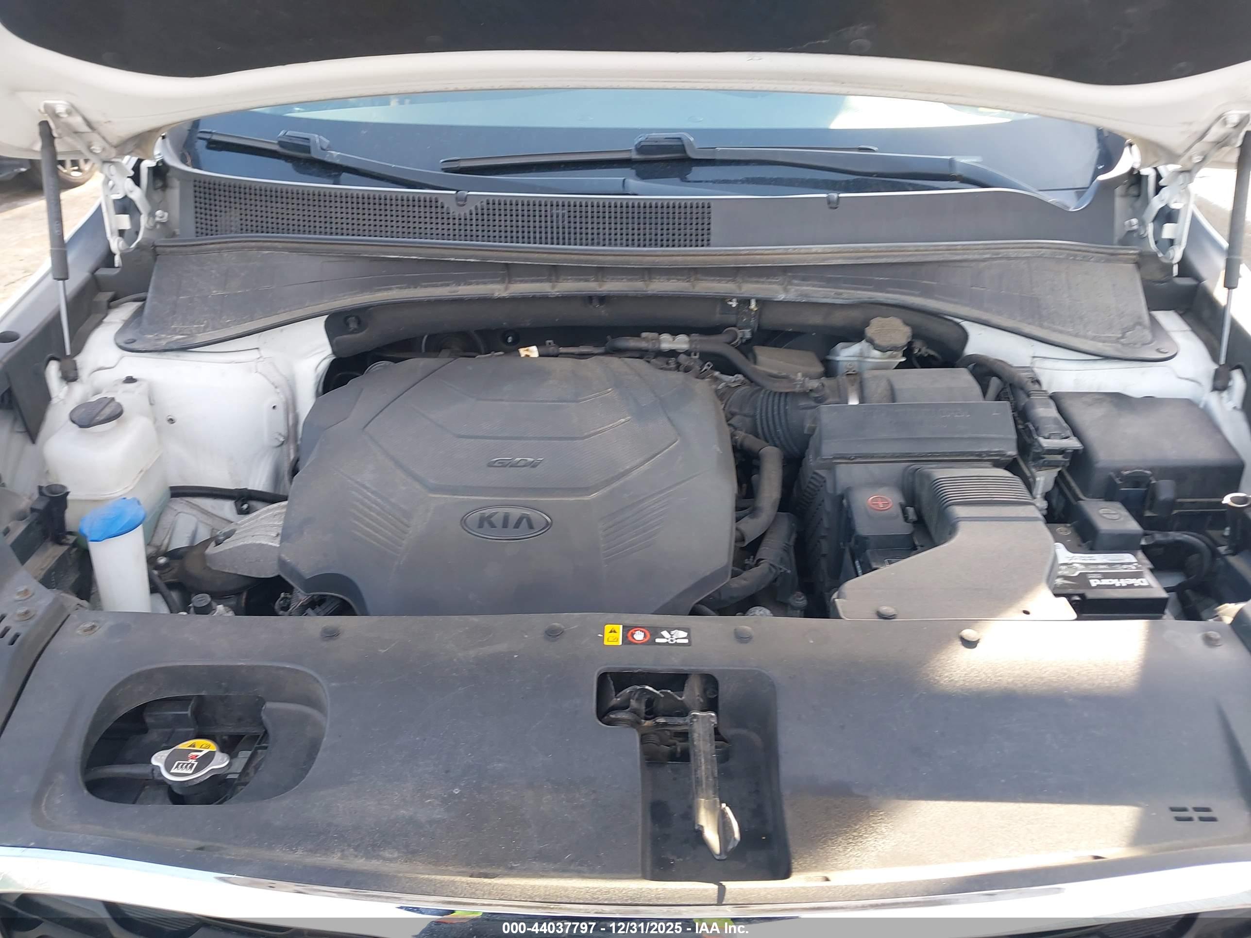 KIA SORENTO image 10