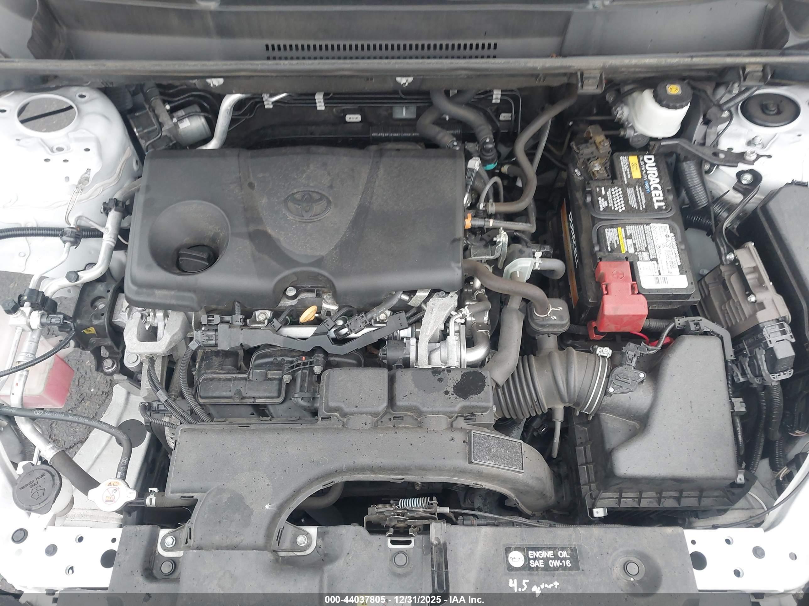 TOYOTA RAV4 image 10