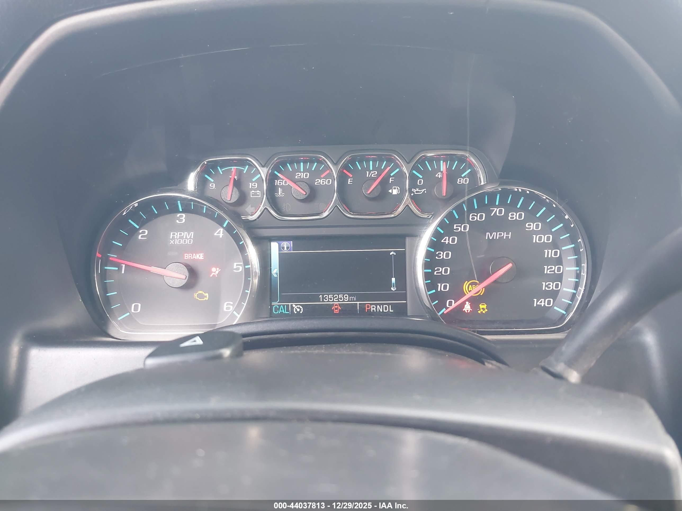 CHEVROLET SILVERADO image 7
